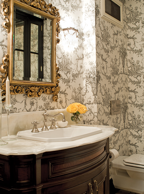 French-Inspired, Toile Wallpaper (Casey Design/Planning Group Inc. - Photo by Ted Yarwood)