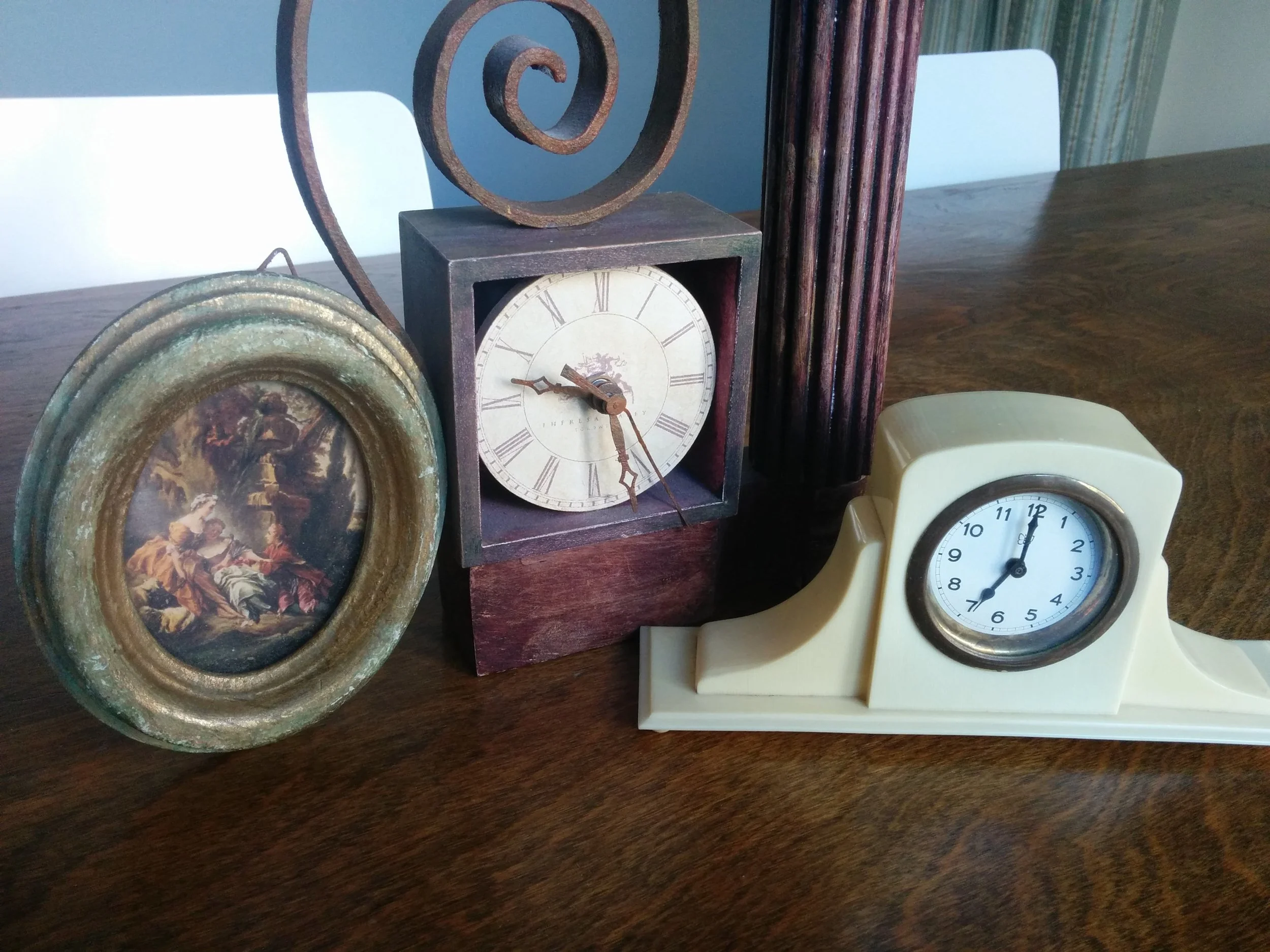 More vintage clocks and a frame. 