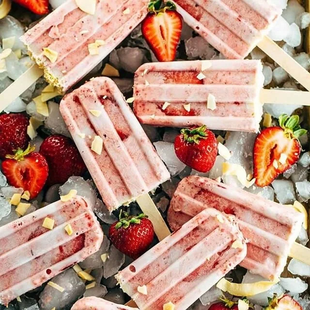 Looking for a sweet treat that you and the kiddos can enjoy on a hot summer day? 🌞

Try these easy Peach Strawberry Yogurt Popsicles. They are my fav - recipe and pic from @Jessicagavin 
Ingredients:
3 cups strawberries, pureed to 1 &frac12; cup
3 c
