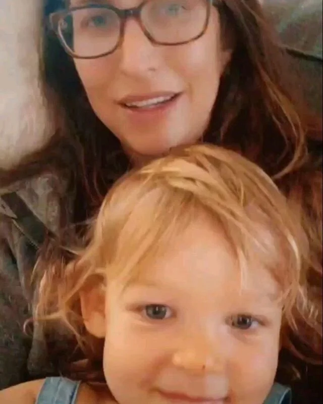 Some sunshine 🌞 for ya! Happy Friday! ❤️#mygirl