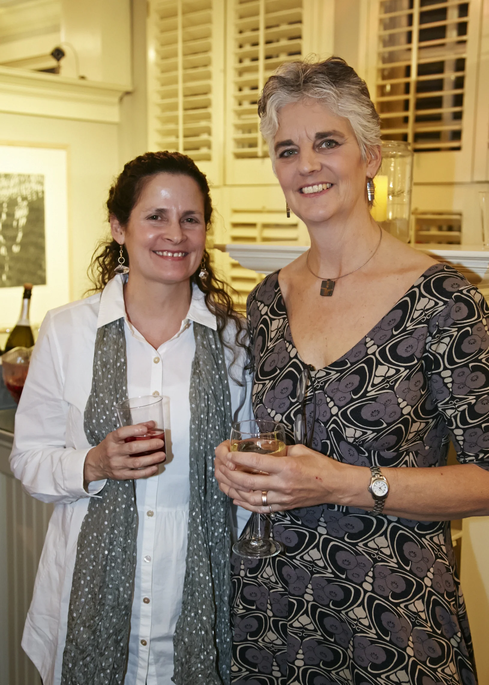 IMG_0105 Brenda Garand, Carol MacDonald.jpg