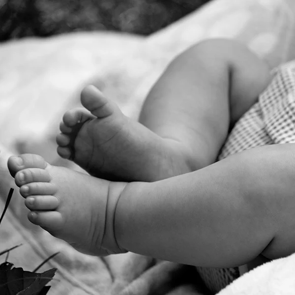 BABYFEET.jpg