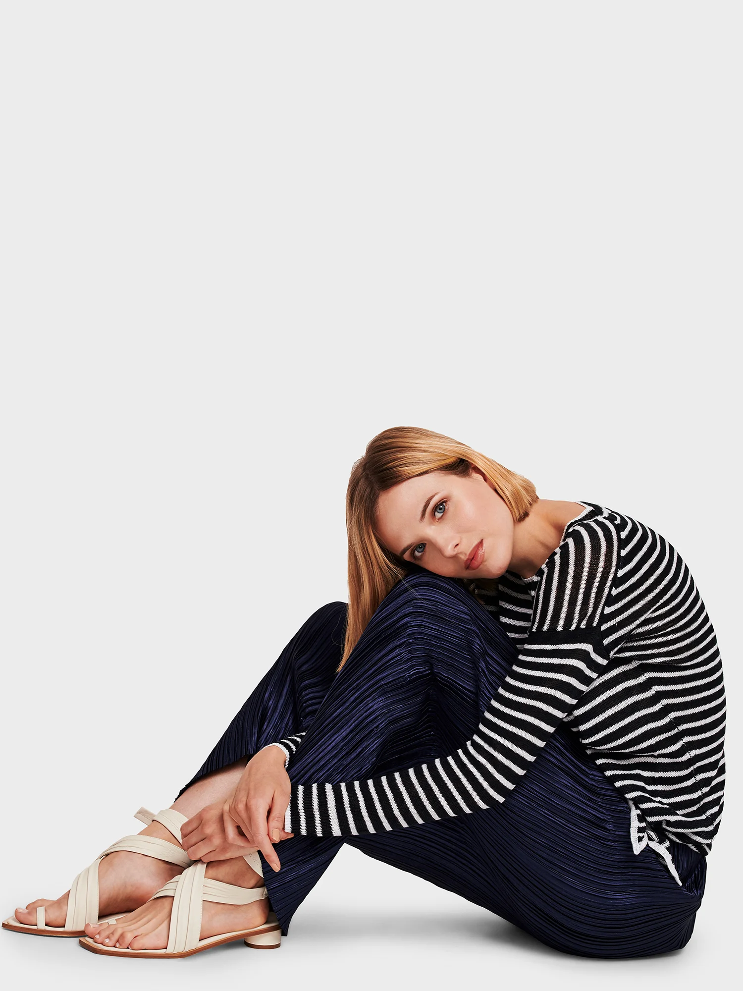 WHITEANDWARREN_SPRING_2019_VIKTORIA_KVALSIK_RYAN_SLACK_01.jpg