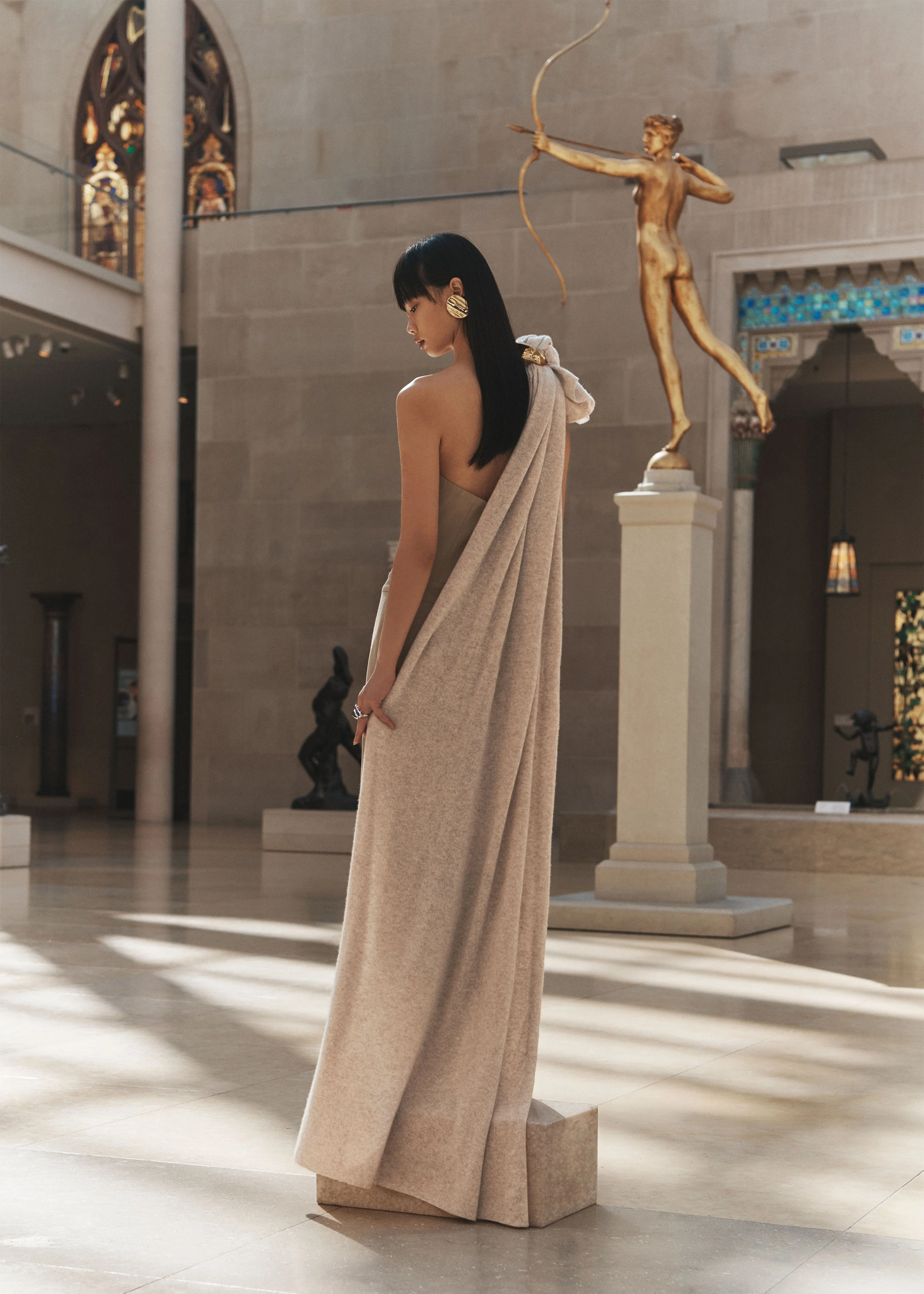4547T_Cashmere-Travel-Wraps_Sandwisp-Heather_HZ_04.jpg