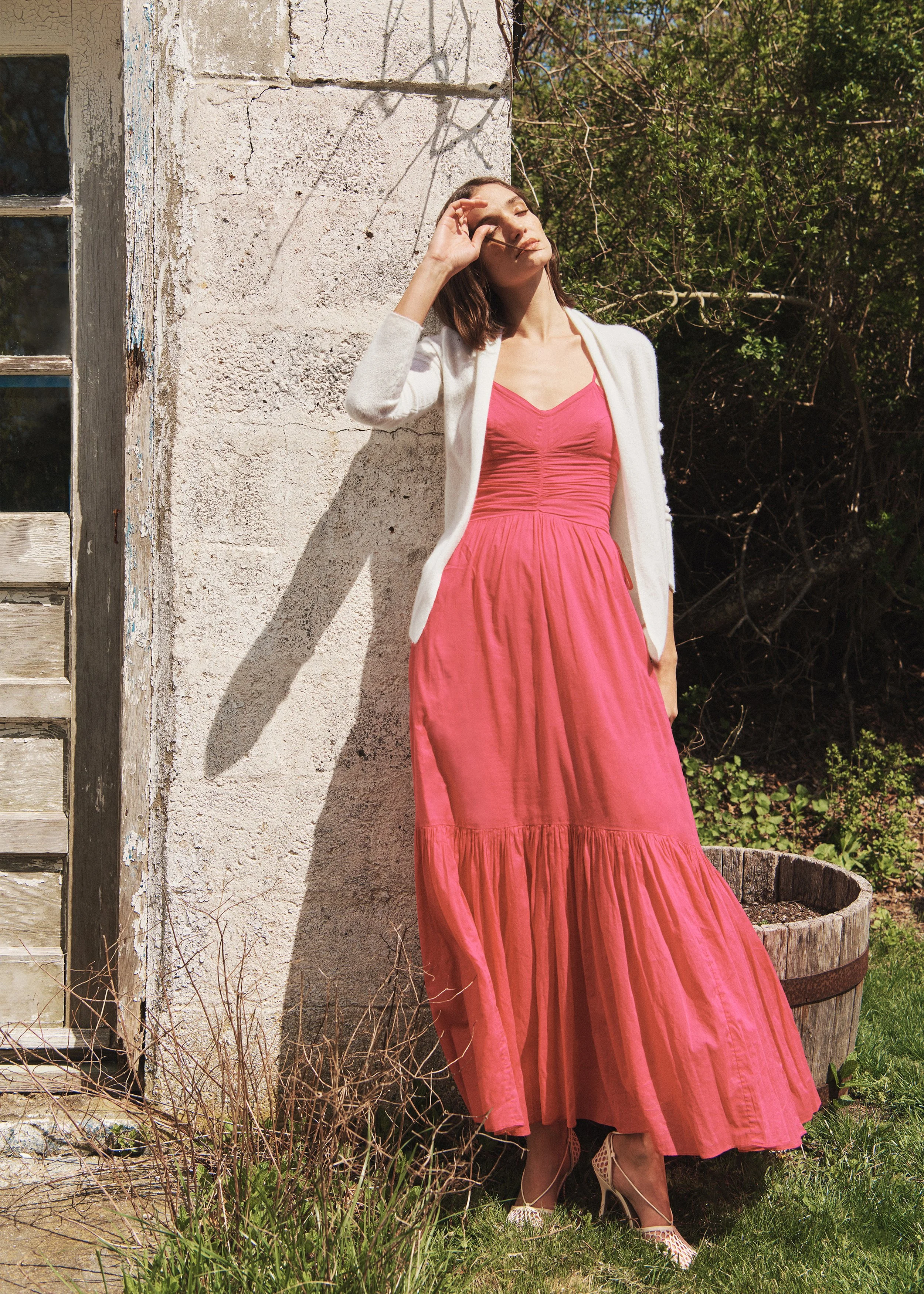 19701_Cashmere-Cropped-Trapeze_Soft-White_EA_01.jpg