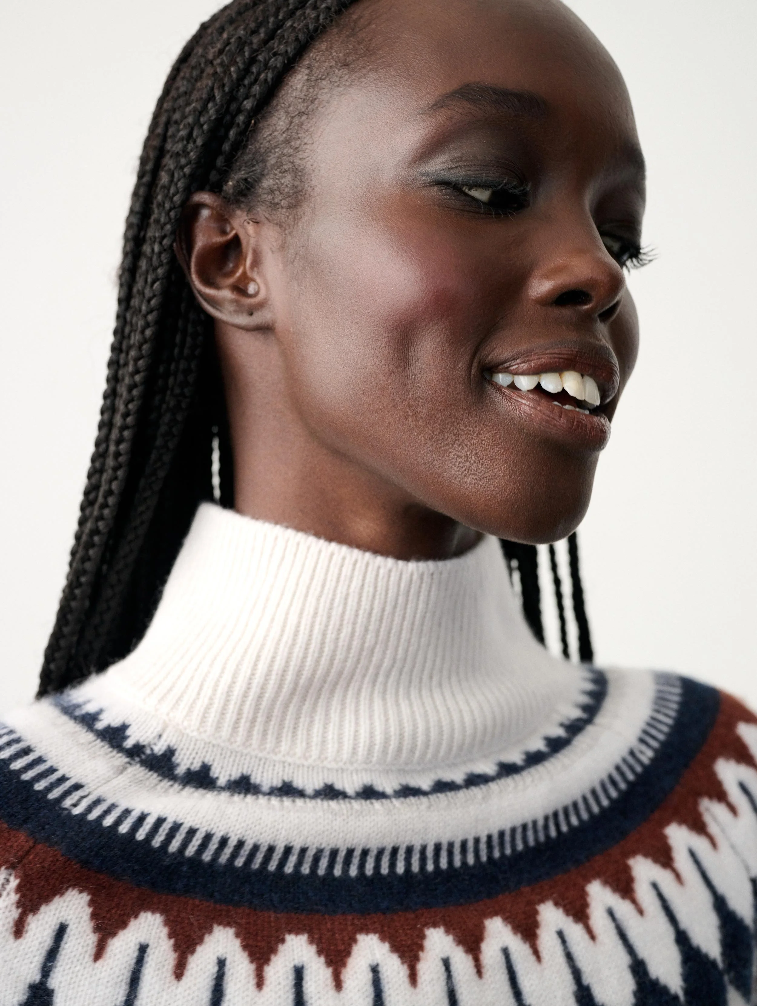19903_CASHMERE-LUXE-FAIR-ISLE-SWEATER_SOFT-WHITE-COMBO_AY_03.jpg