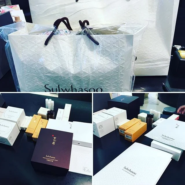 OMG I went crazy! 和媽媽逛街很危險....結果還是我出錢買....😓😓😓@#momintown #easilysold #sulwhasoo #harveynochols #facecream #ilovehongkong