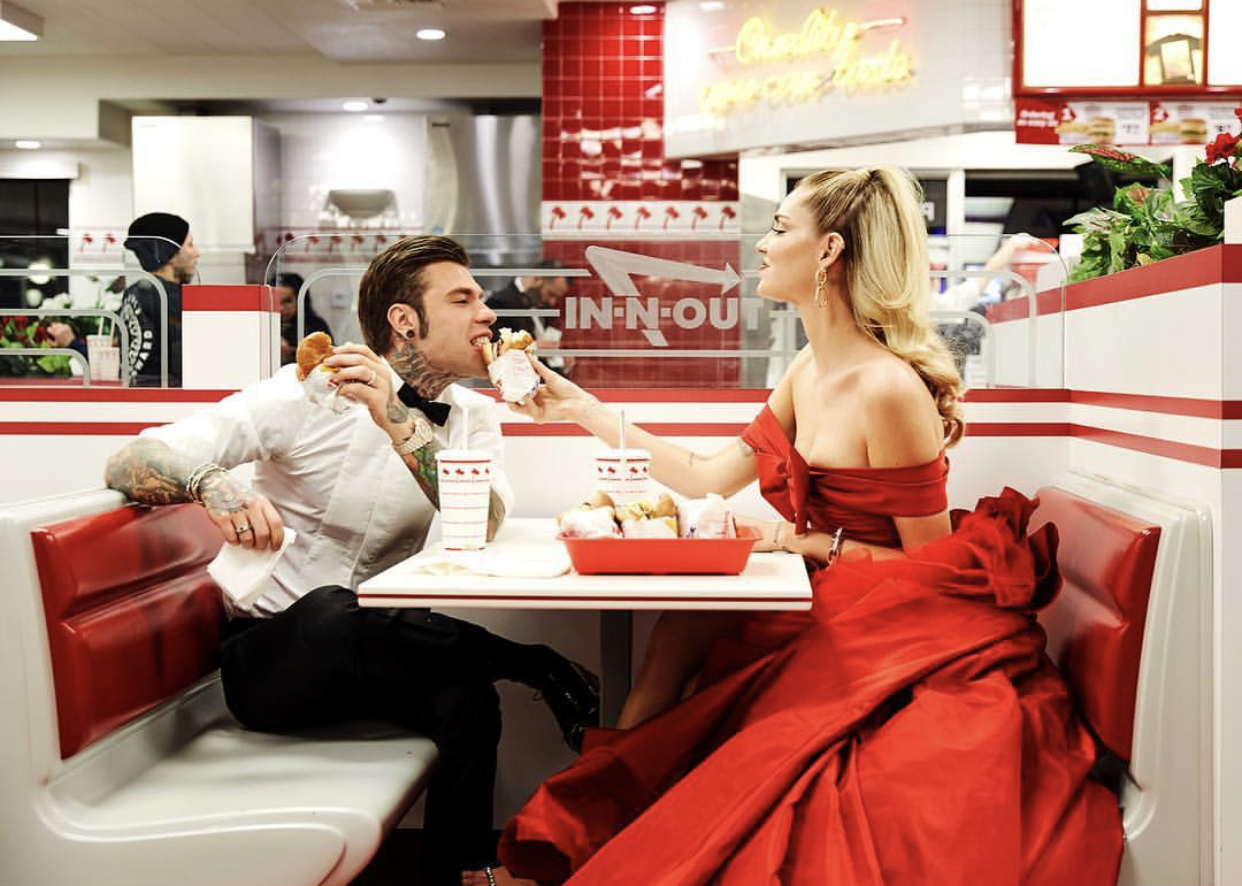 indoors-restaurants-01.PNG