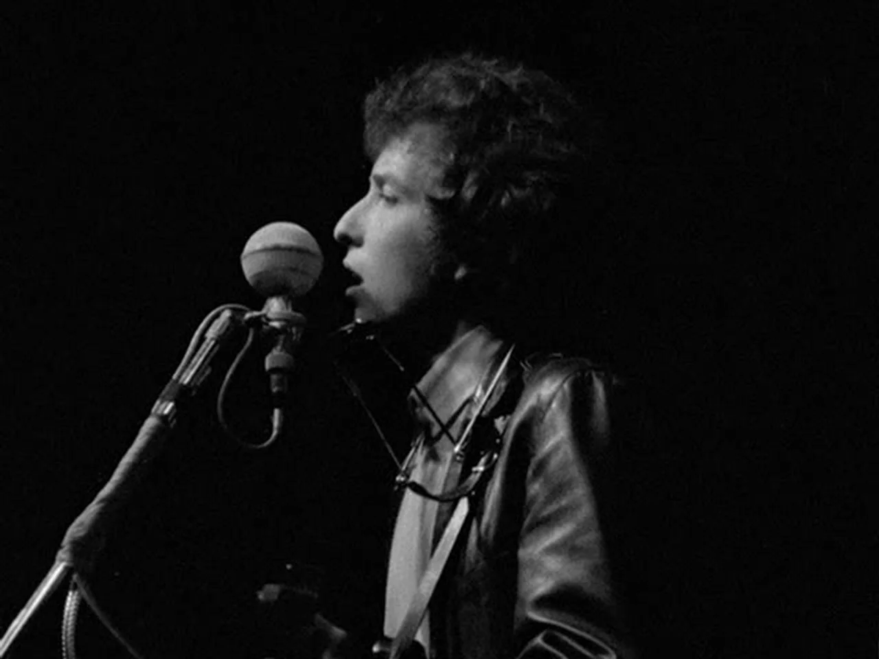 Dylan_newport-1280.jpg