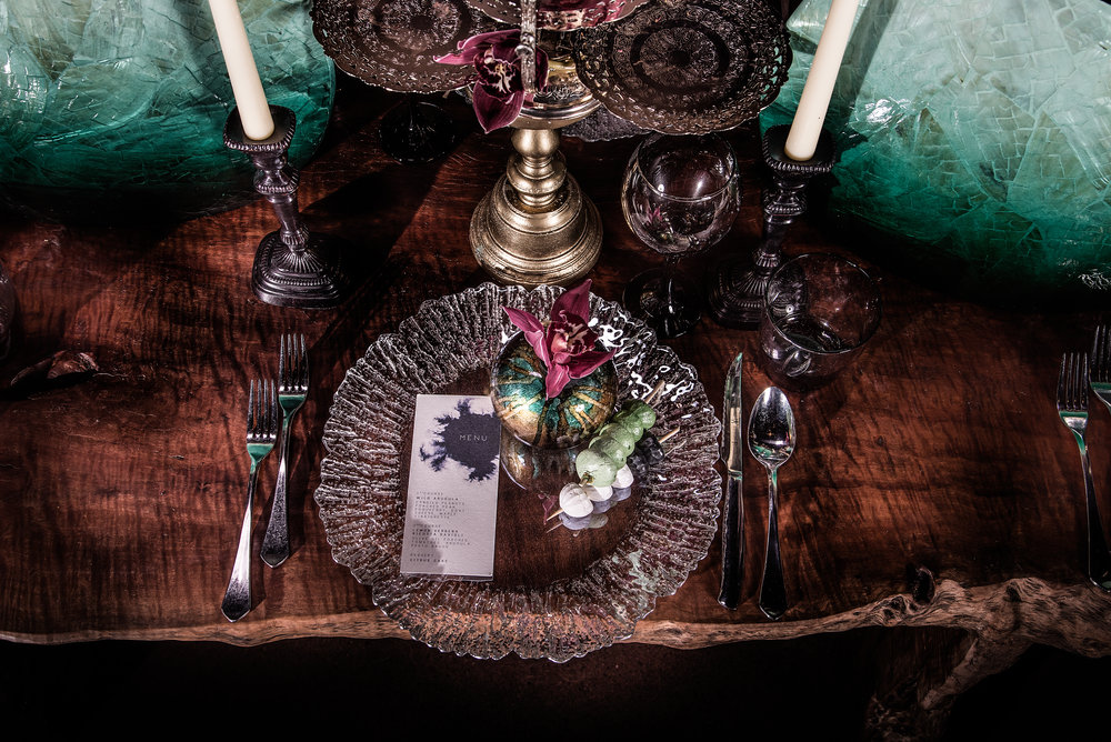 Winnipeg's+Wonderful+wedding+show+2018.+Furniture.+Lychee+wood+live+edge+dining+table..jpeg