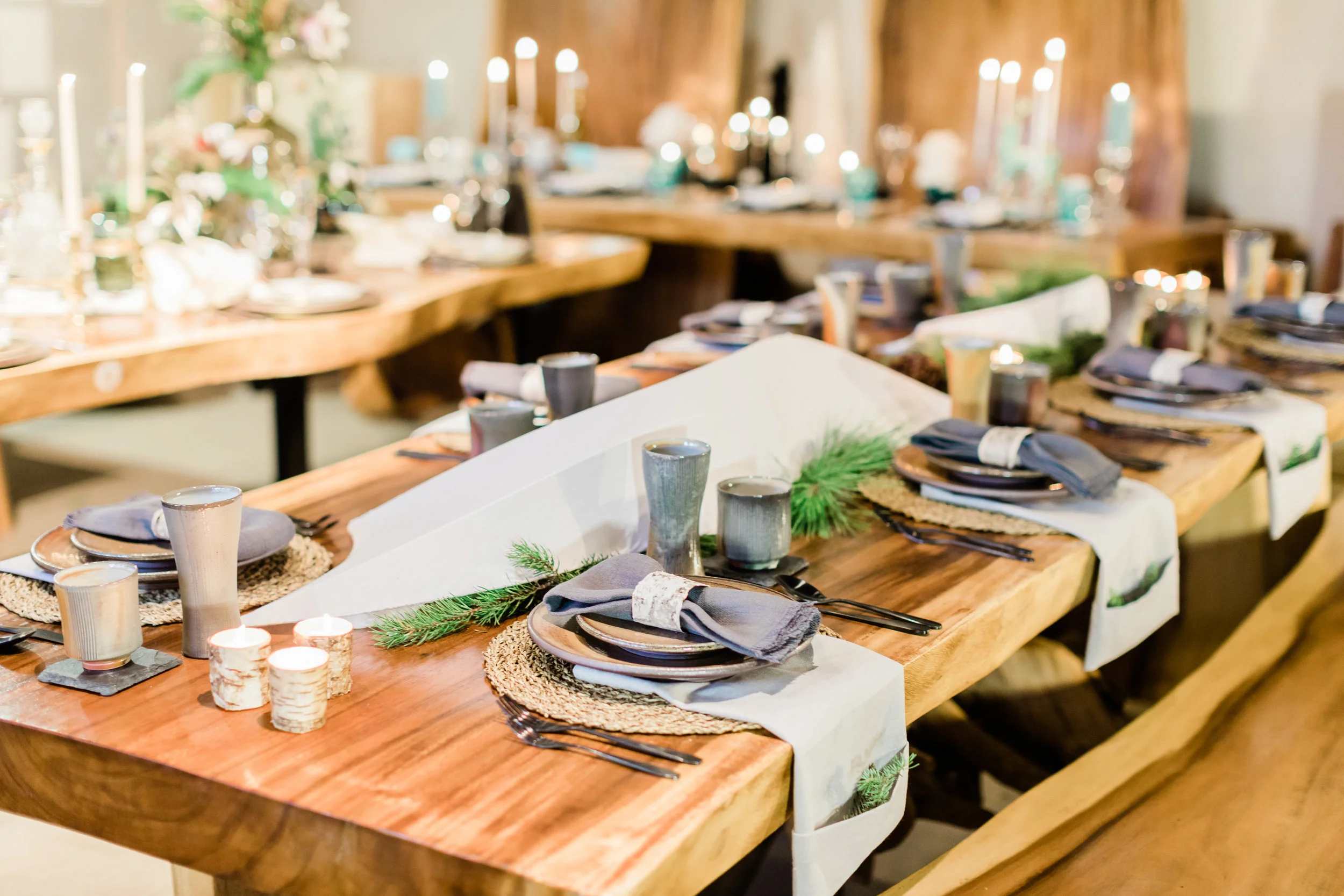 boreal architects dining table with snow drift. 2018-11-29_BlueMoonFurnitureTableStories137 2.jpg