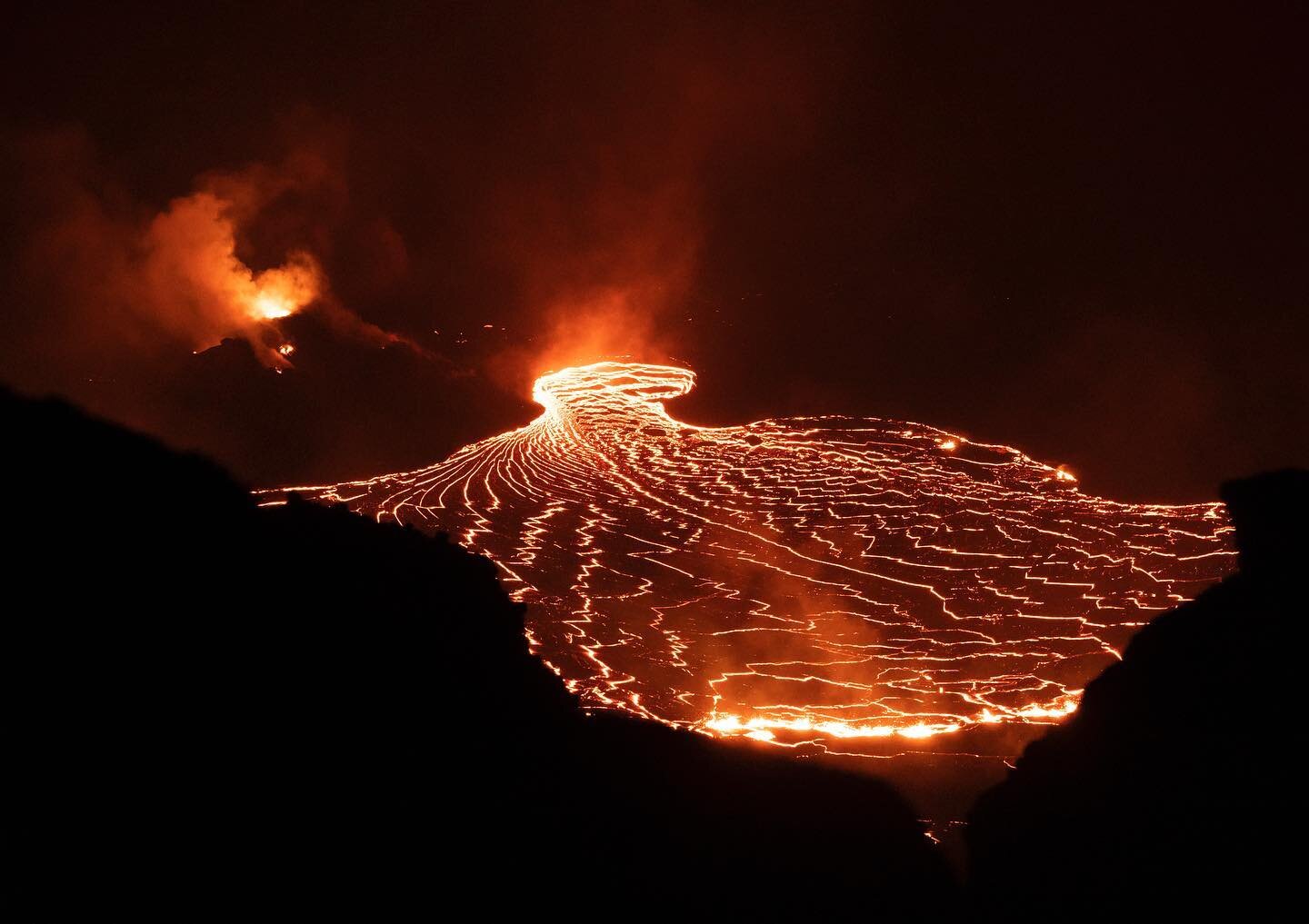 Pele showing off.

#kilauea #volcano  #lava #hawaii