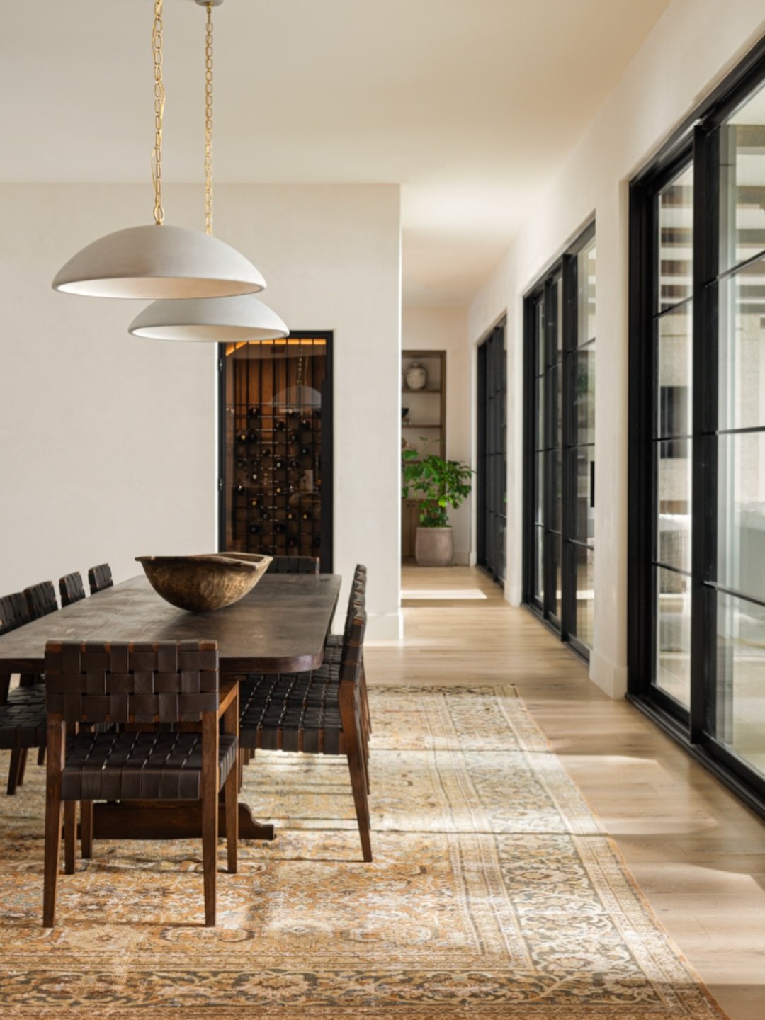 Happy Thanksgiving! The best part of the table is who&rsquo;s around it. 
📷: @volpi_photographer 
🔨: @charlesclaytonconstruction 
.
.
.
.
#steelestreetstudios