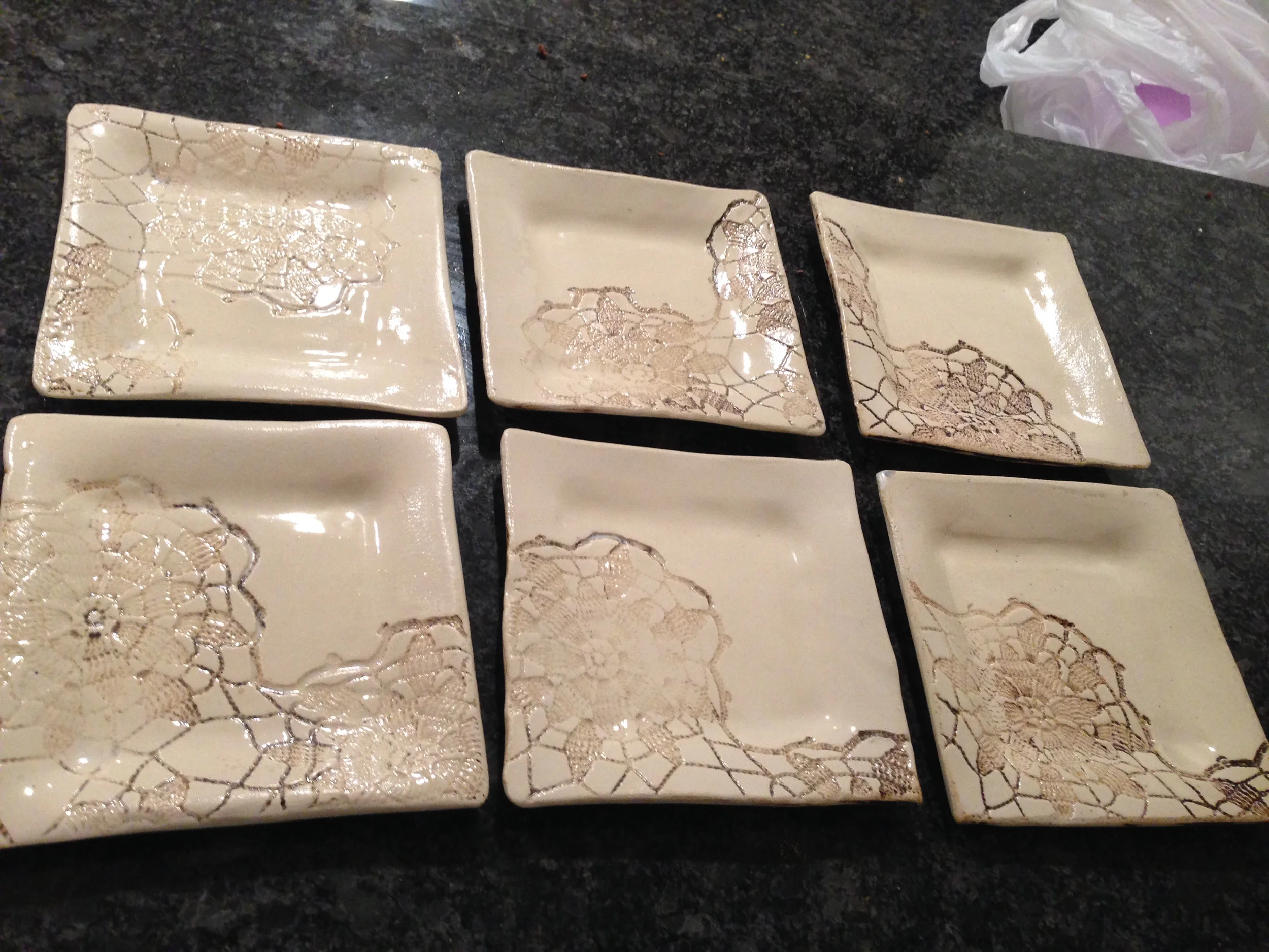 Dessert plates
