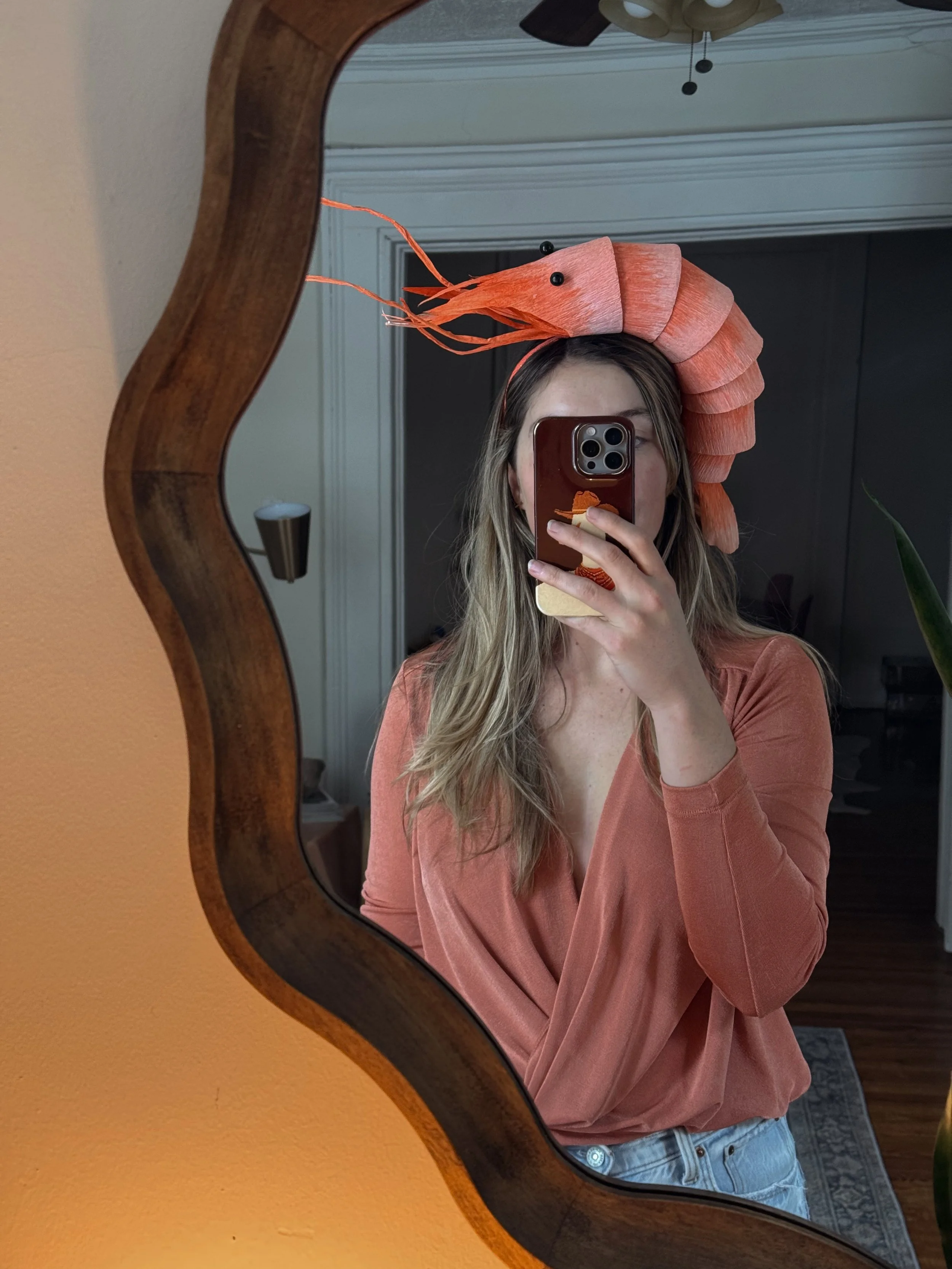 shrimp headband on girl