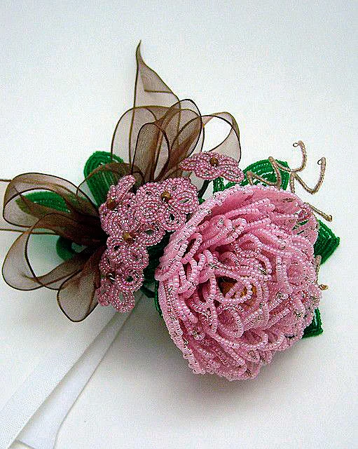corsage.jpg