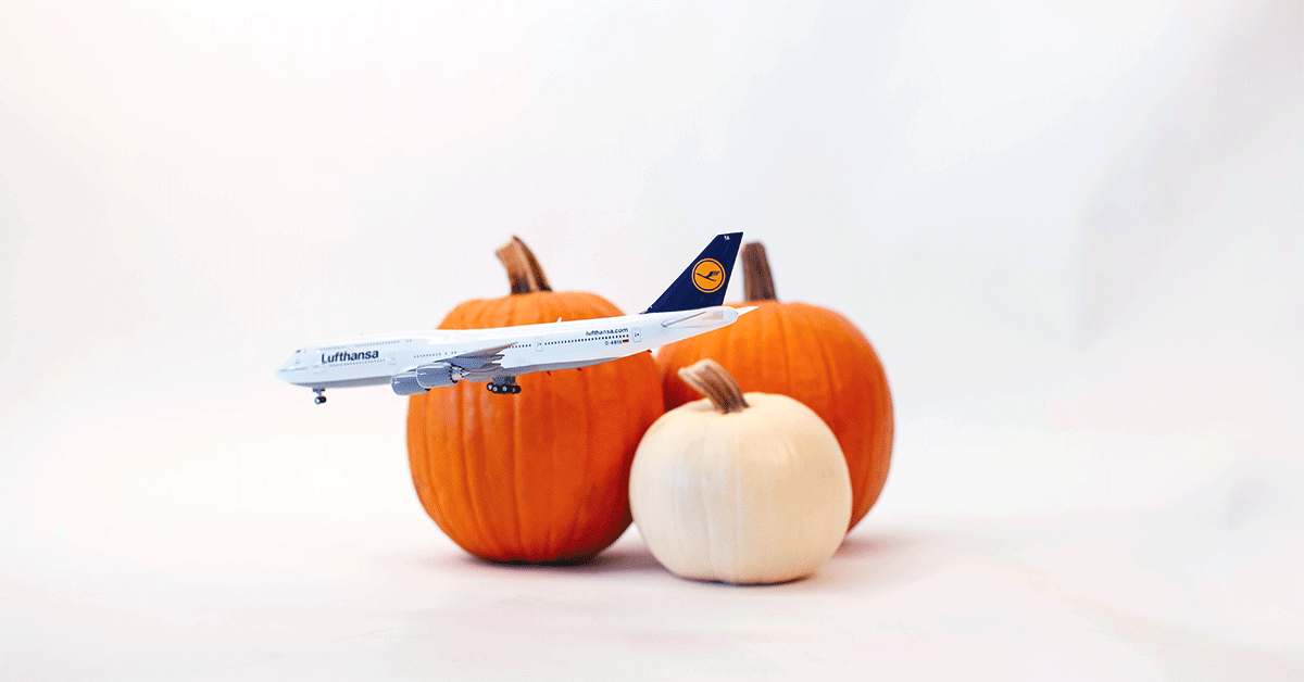 LUF100_9253_QC_Oct_Halloween_v2b_FB.gif