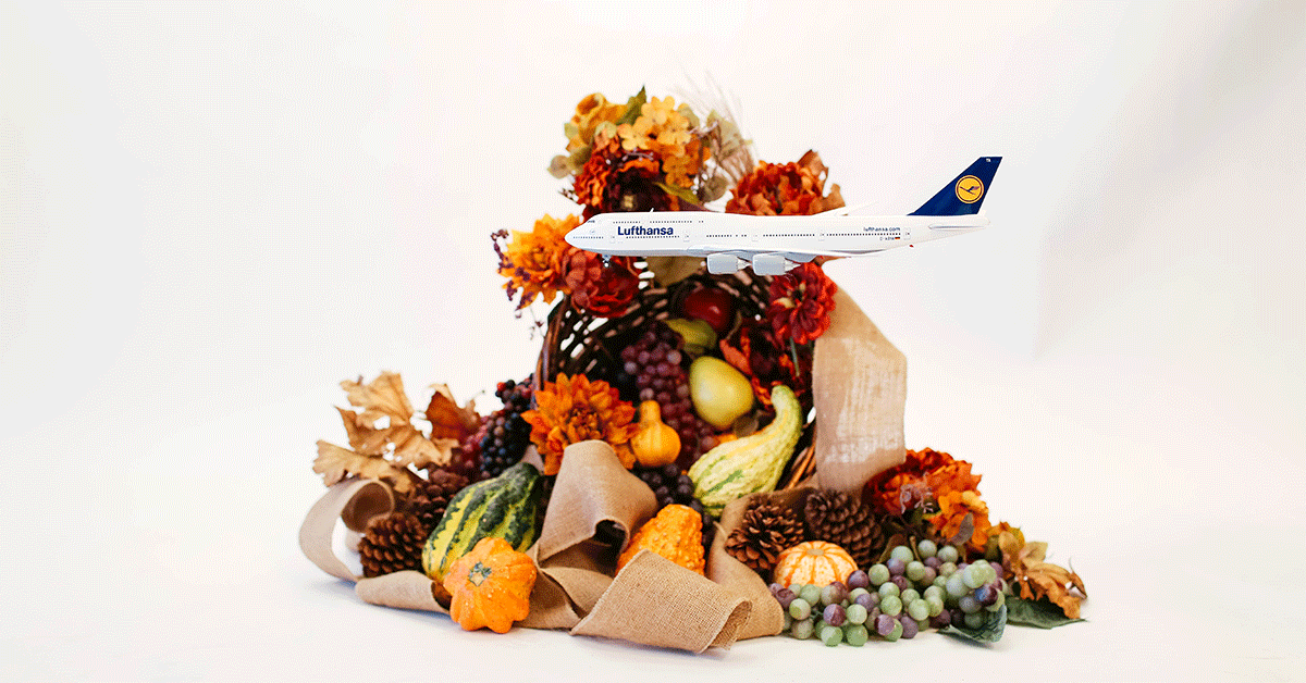 LUF100_9253_QC_NOV_Thanksgiving_v1_FB.gif