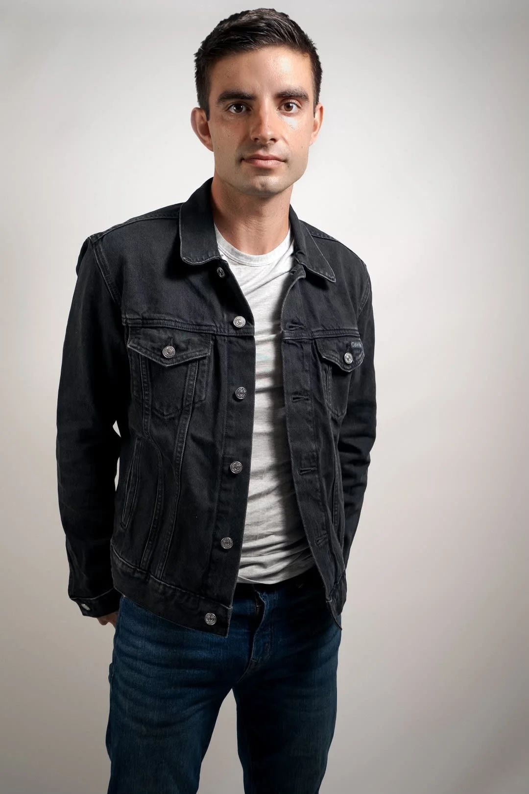 Dustin Lester (SAG/AFTRA) — Niche Models & Talent