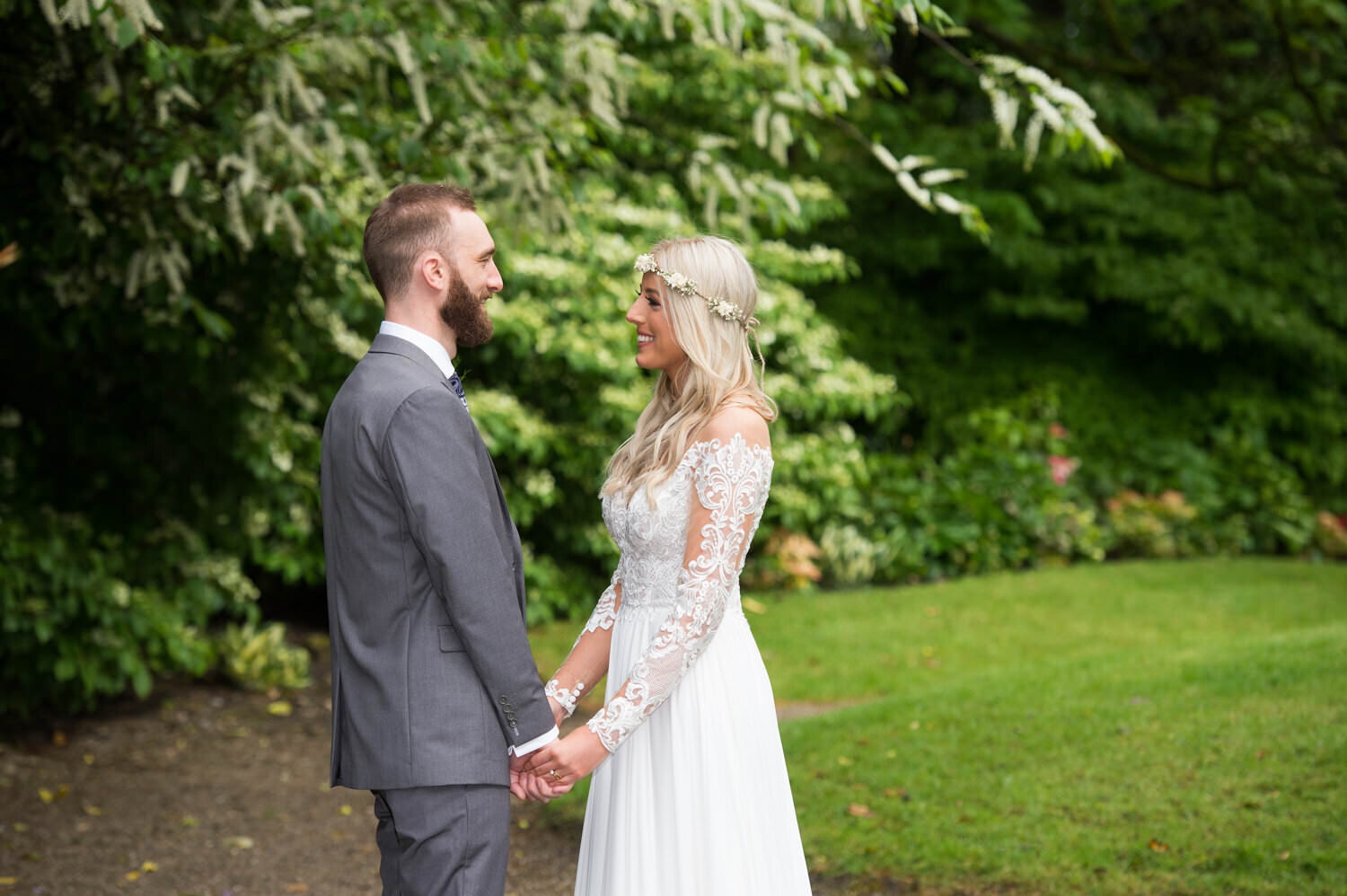 bartle-hall-preston-wedding-couple-photo.jpeg