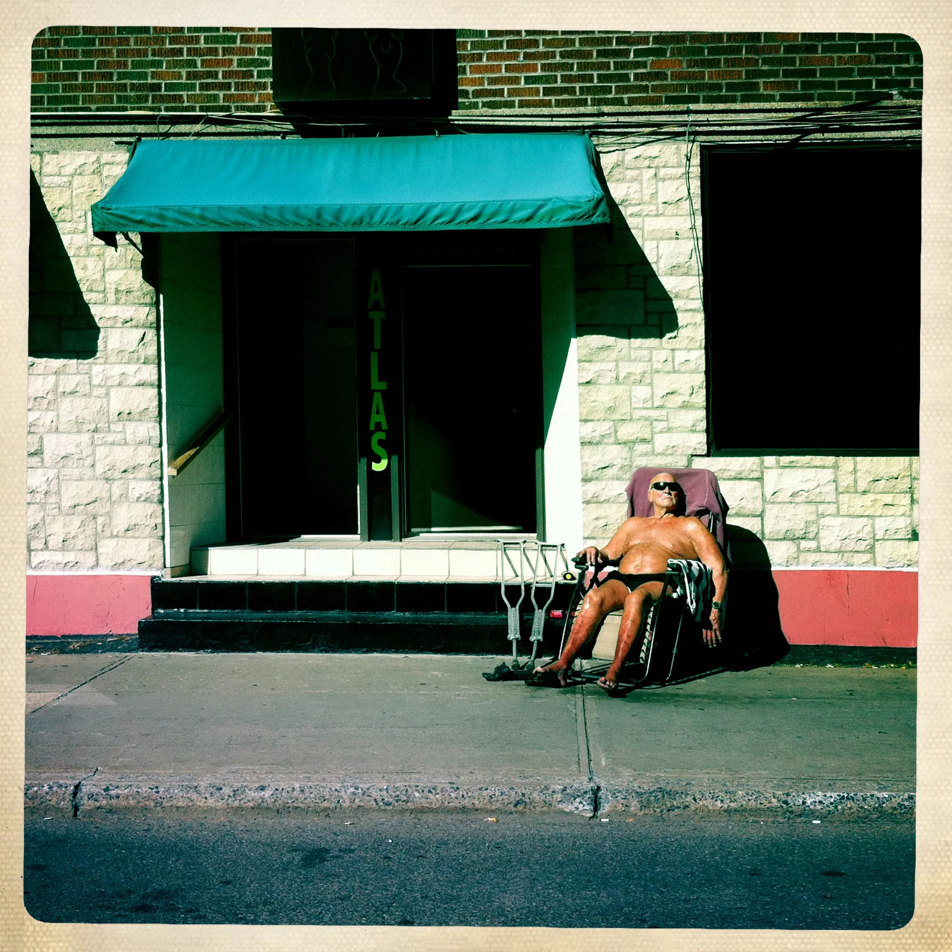 suntan-man2.jpg
