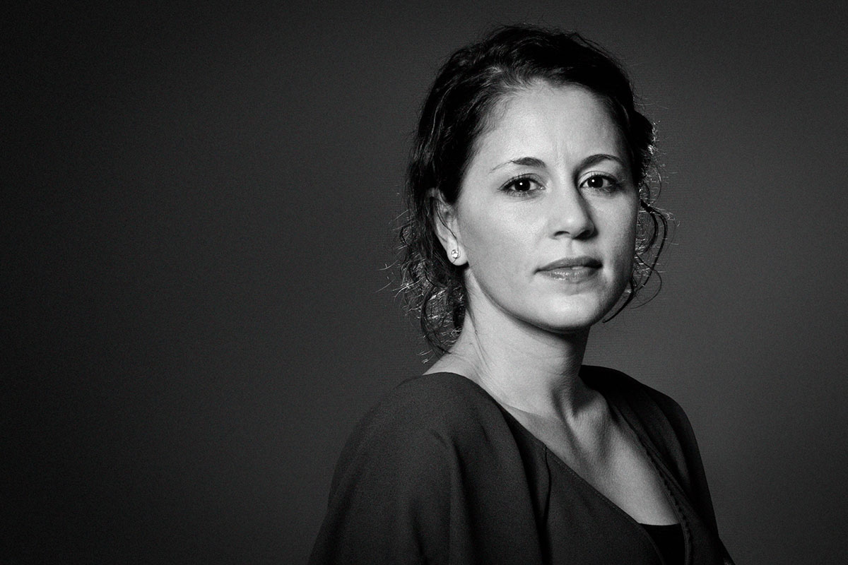 Female-Business-Potrait-Young.jpg