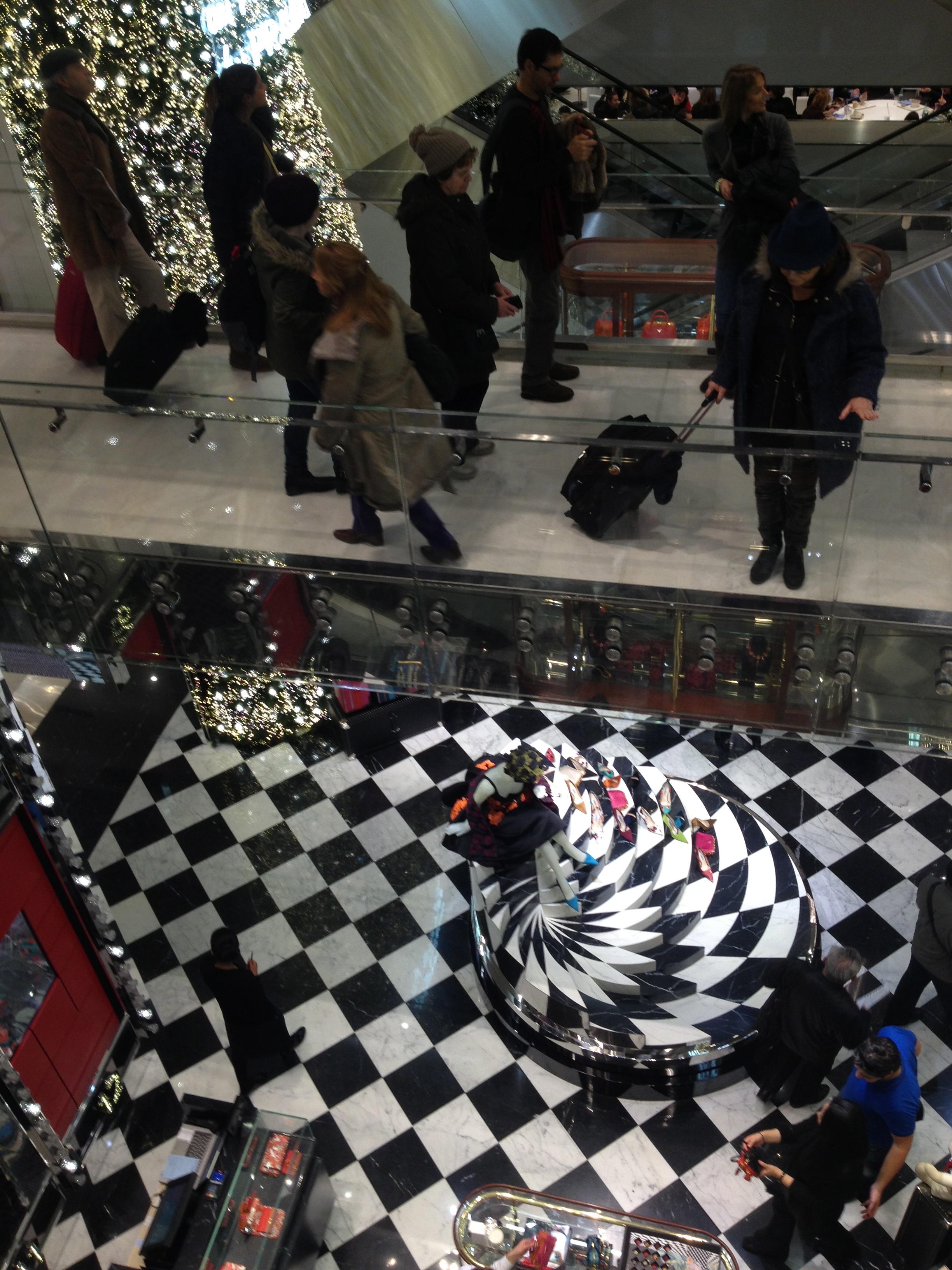  The confusing interior of Printemps 