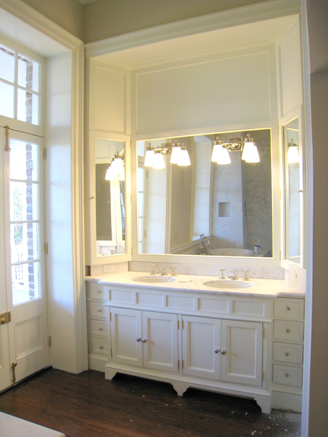 1-LandersVanity.jpg