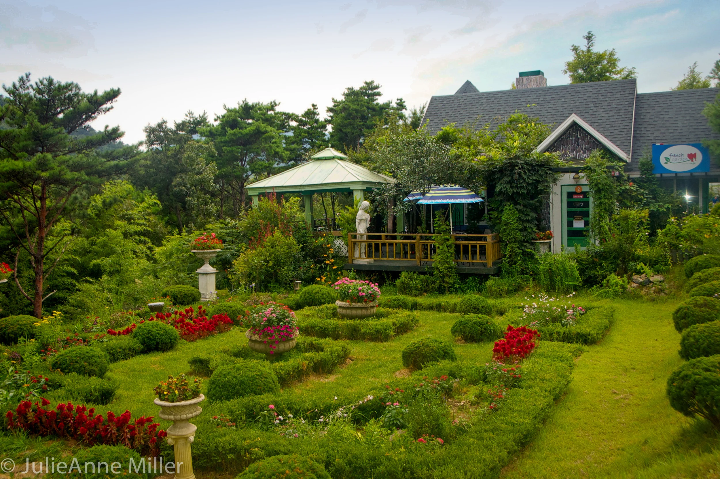 Botanical Art Village
