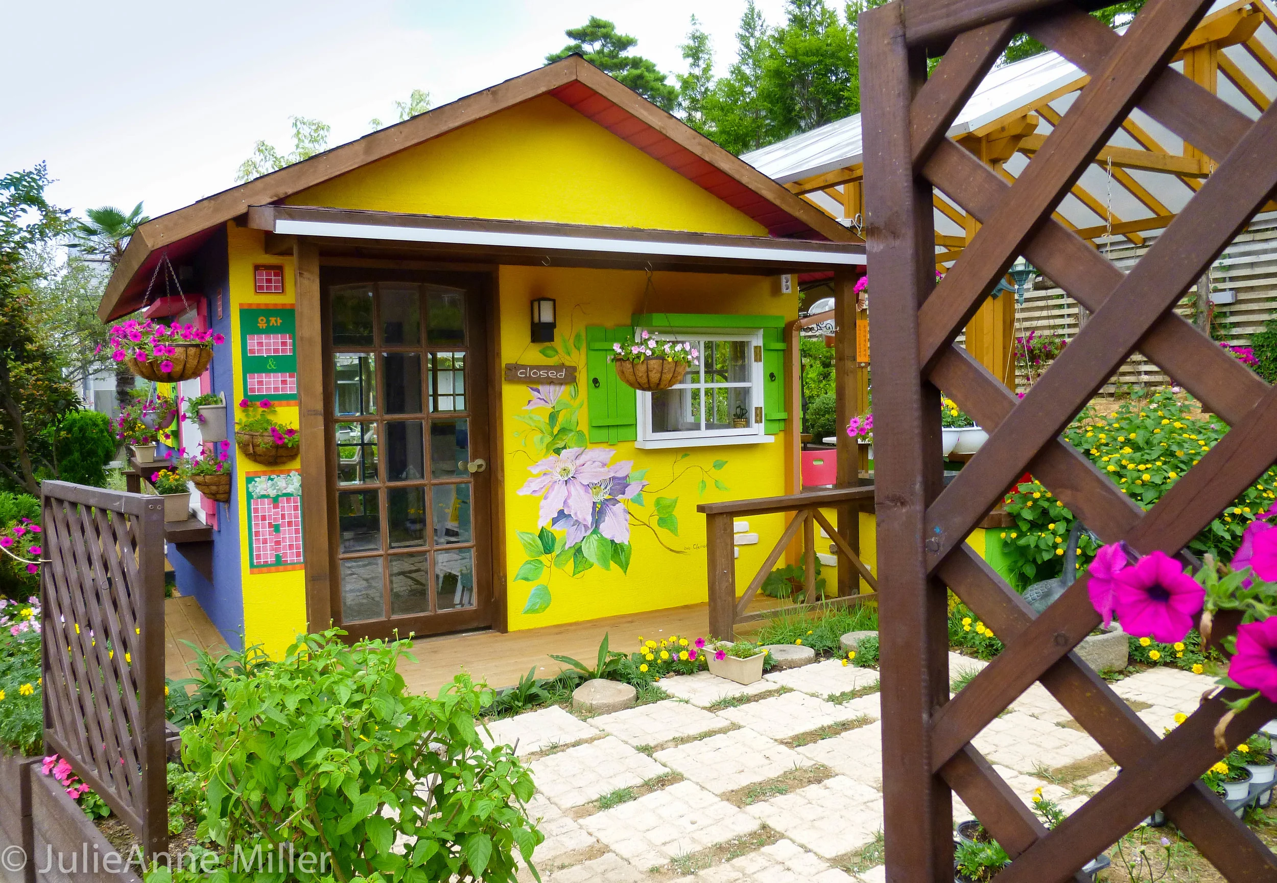 Botanical Art Village