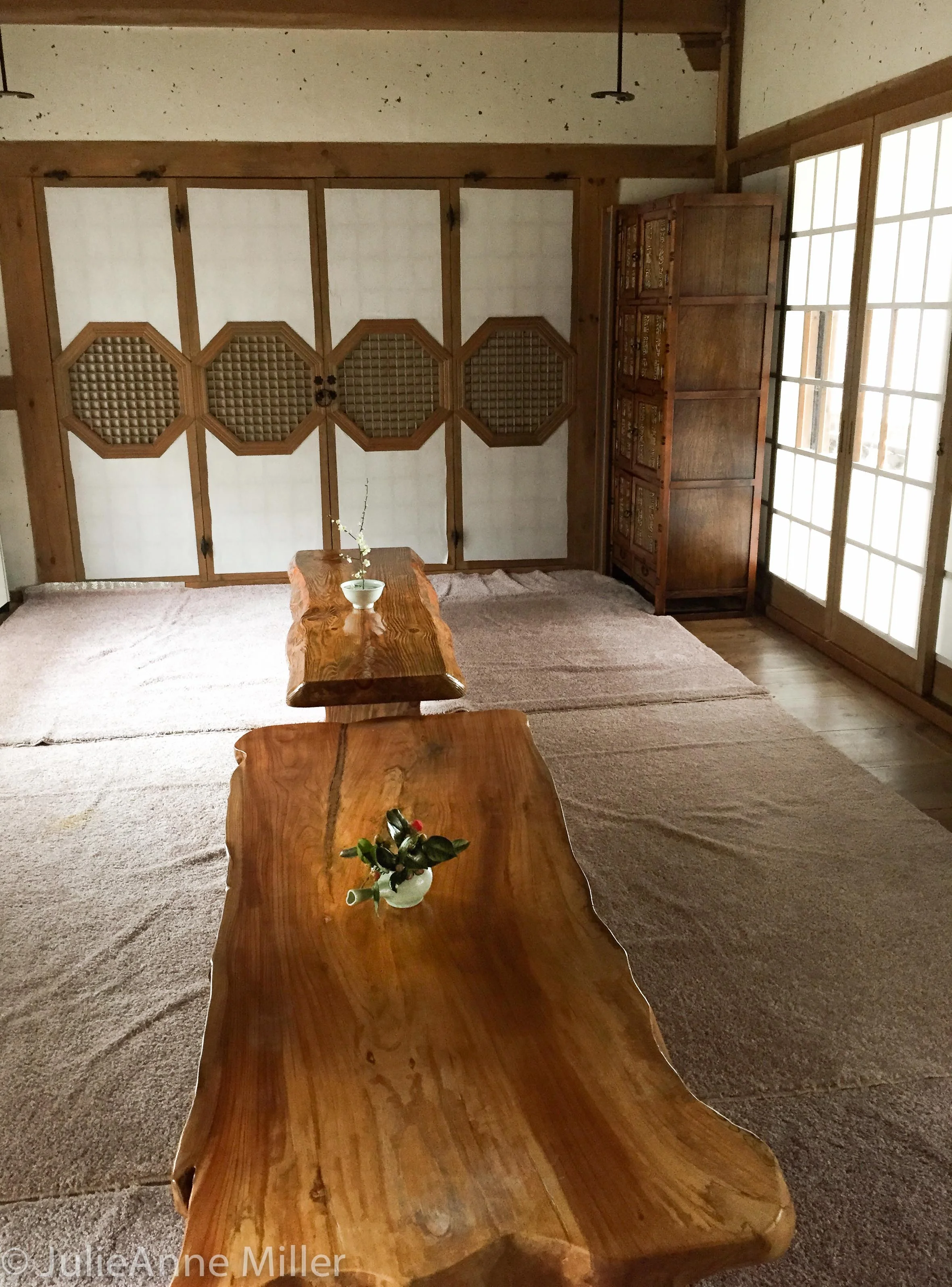 inside tea house, Suncheon, South Korea