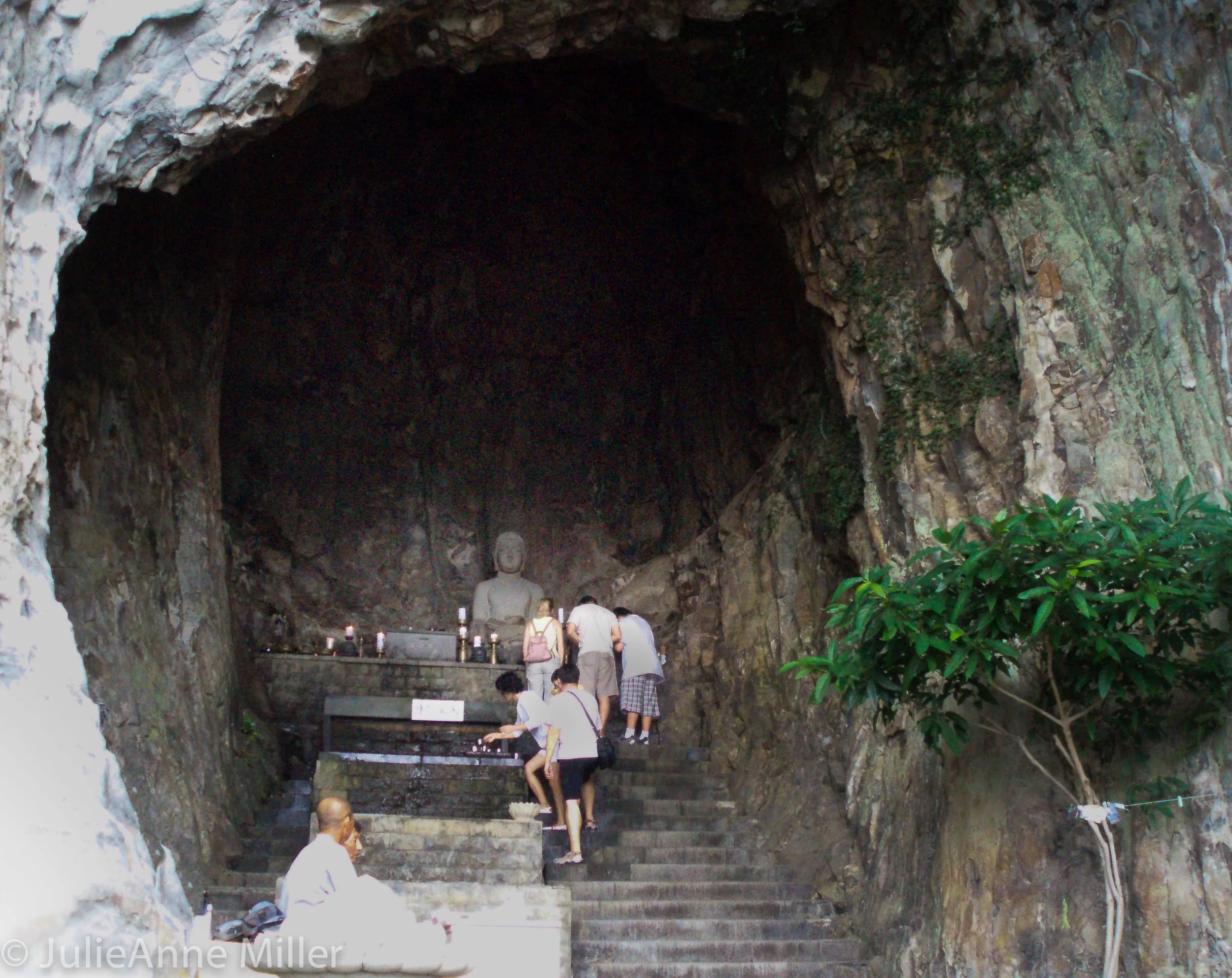 Sanbang Grotto
