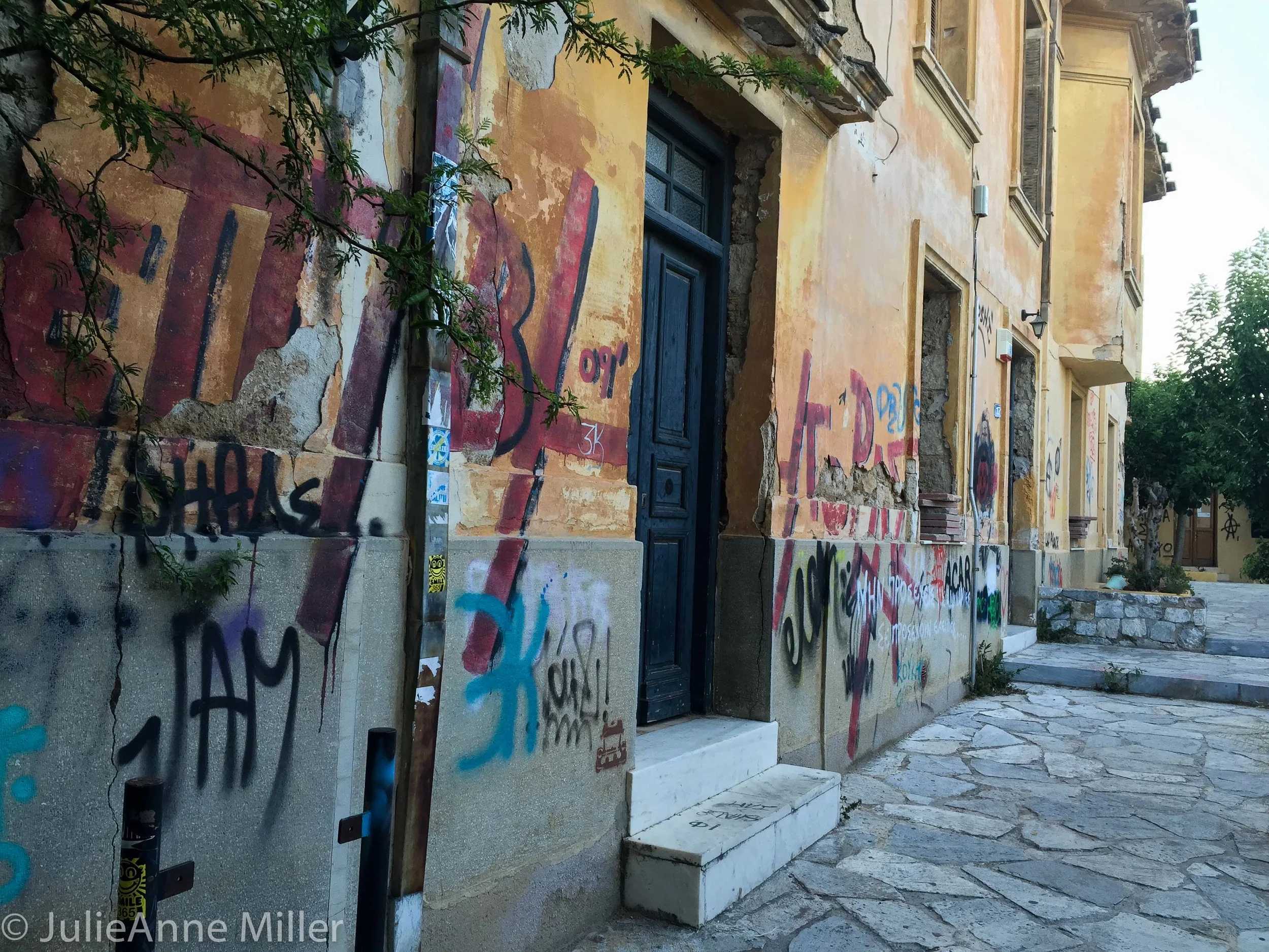 more graffiti 2.jpg