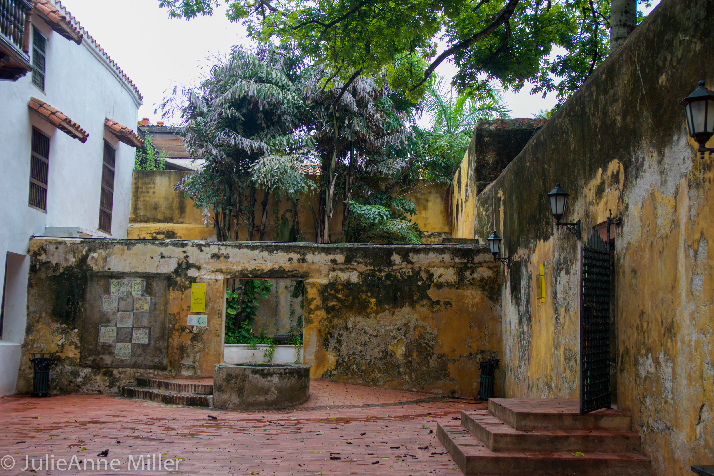 inquisition museum courtyard.jpg