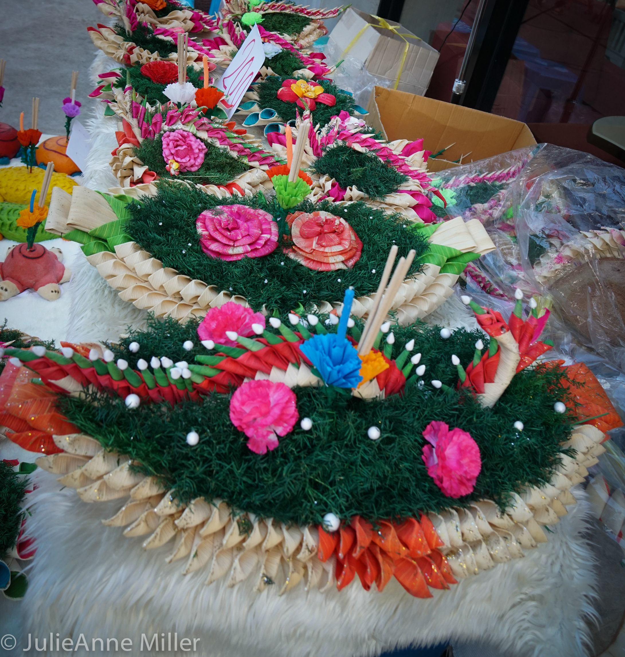 Loy Kratong Festival 2.jpg