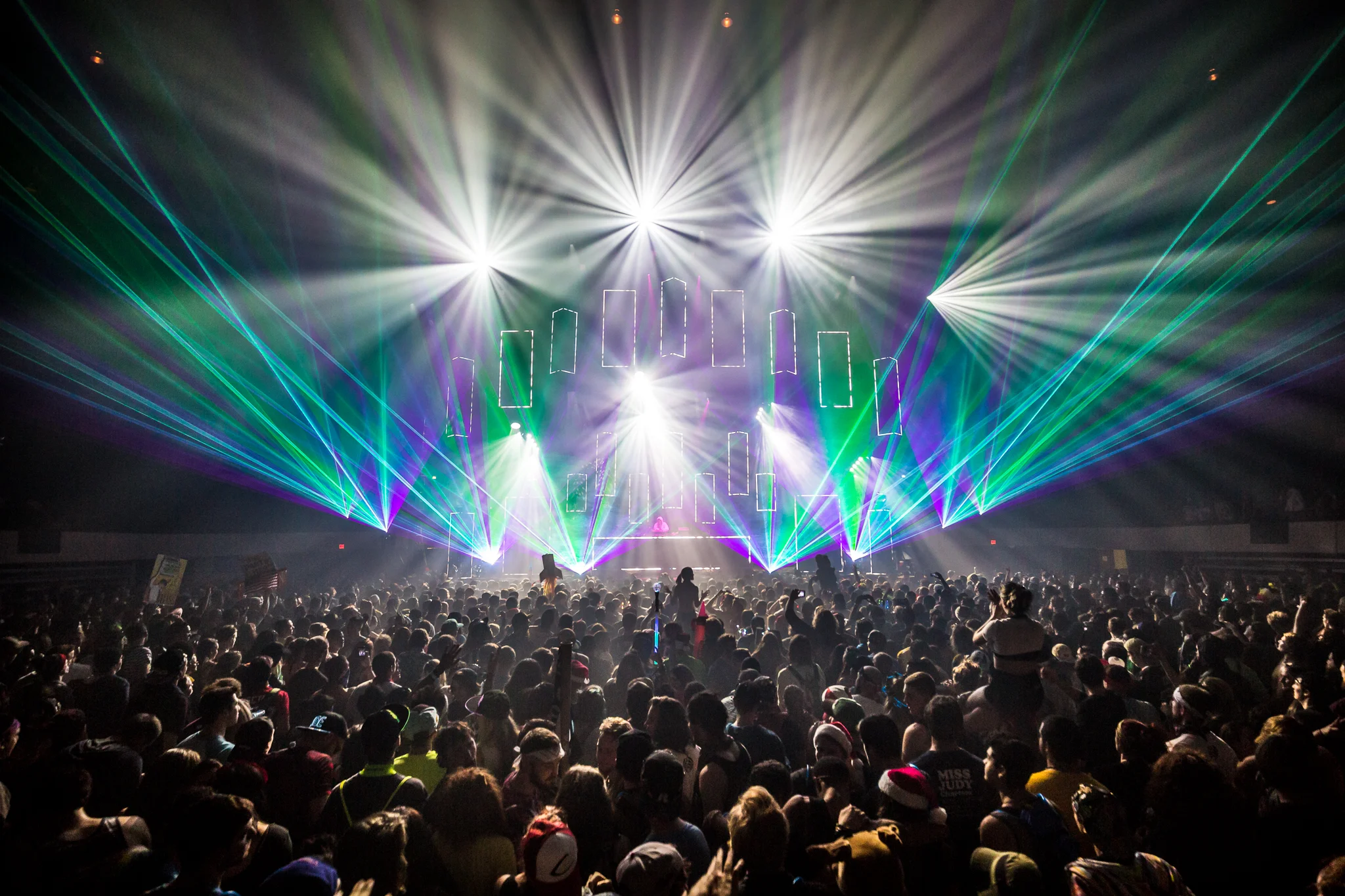 basslights2015_hampton_alivecoverage-12.jpg