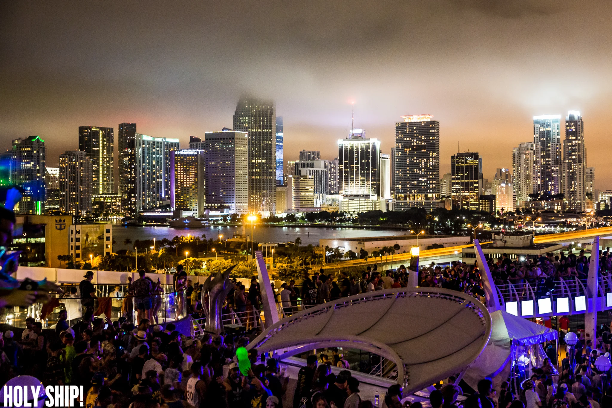 HolyShip_Jan16-alivecoverage-1.jpg