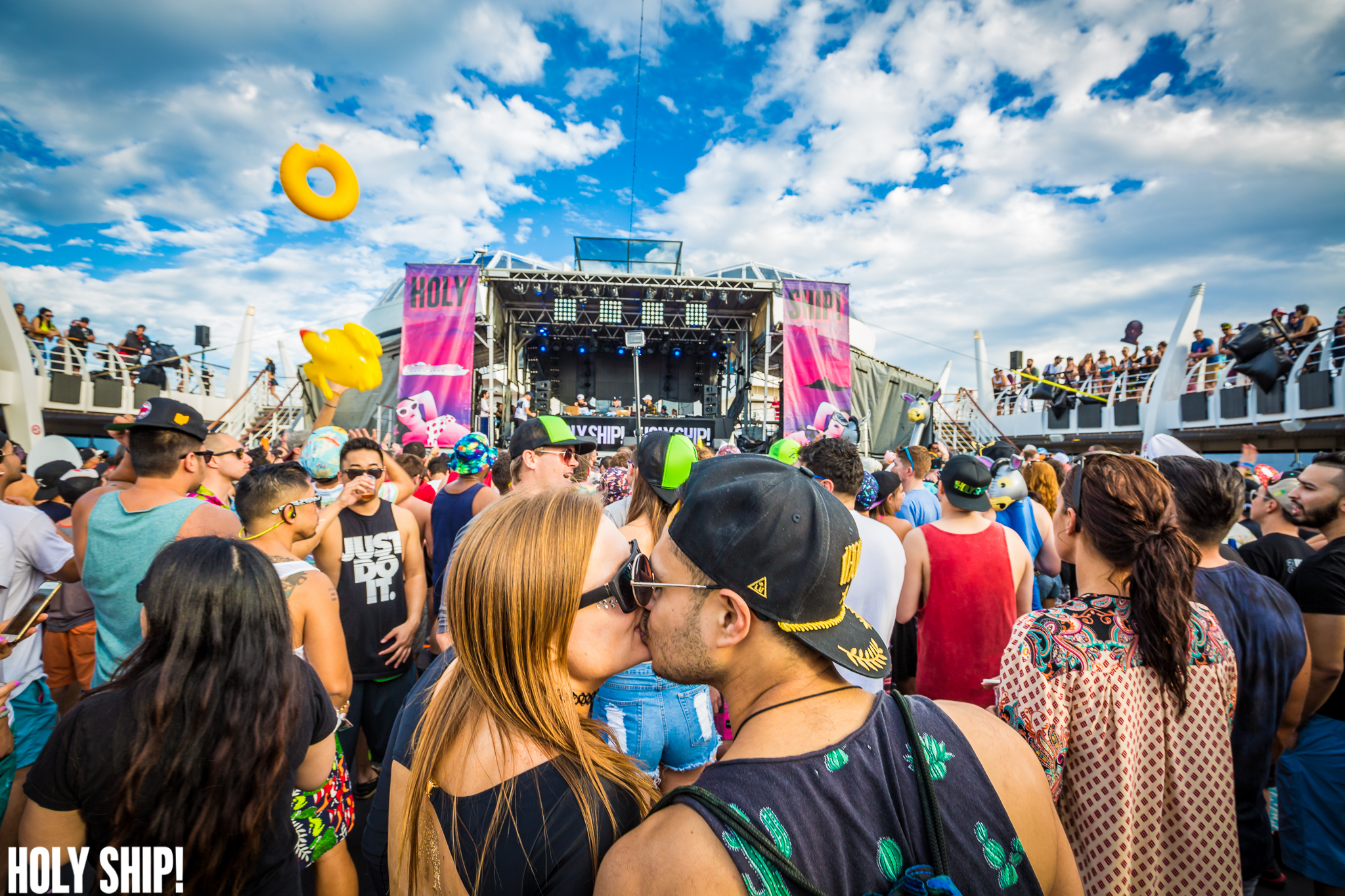 HolyShip_Jan16-alivecoverage-17.jpg