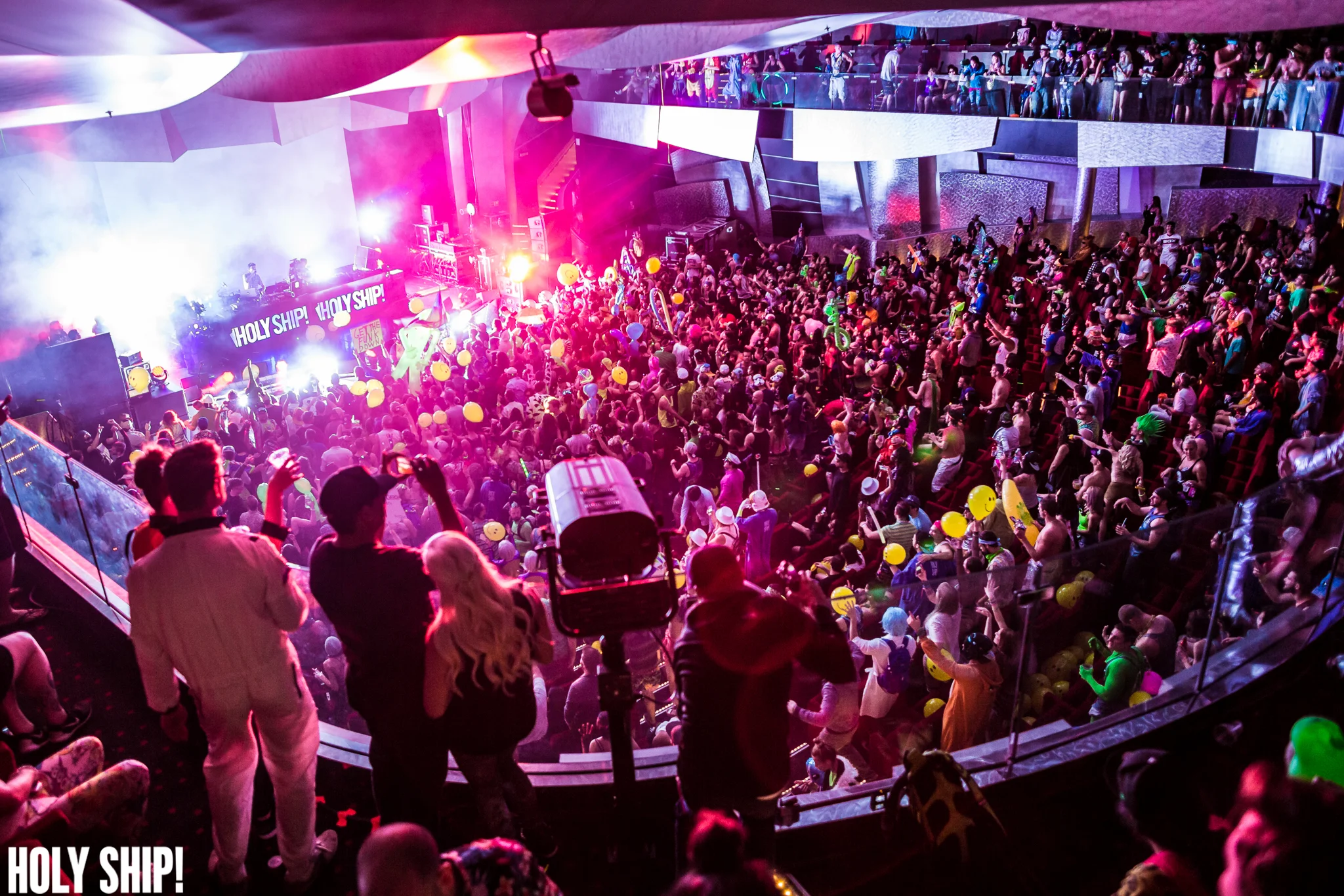 HolyShip_Jan16-alivecoverage-31.jpg