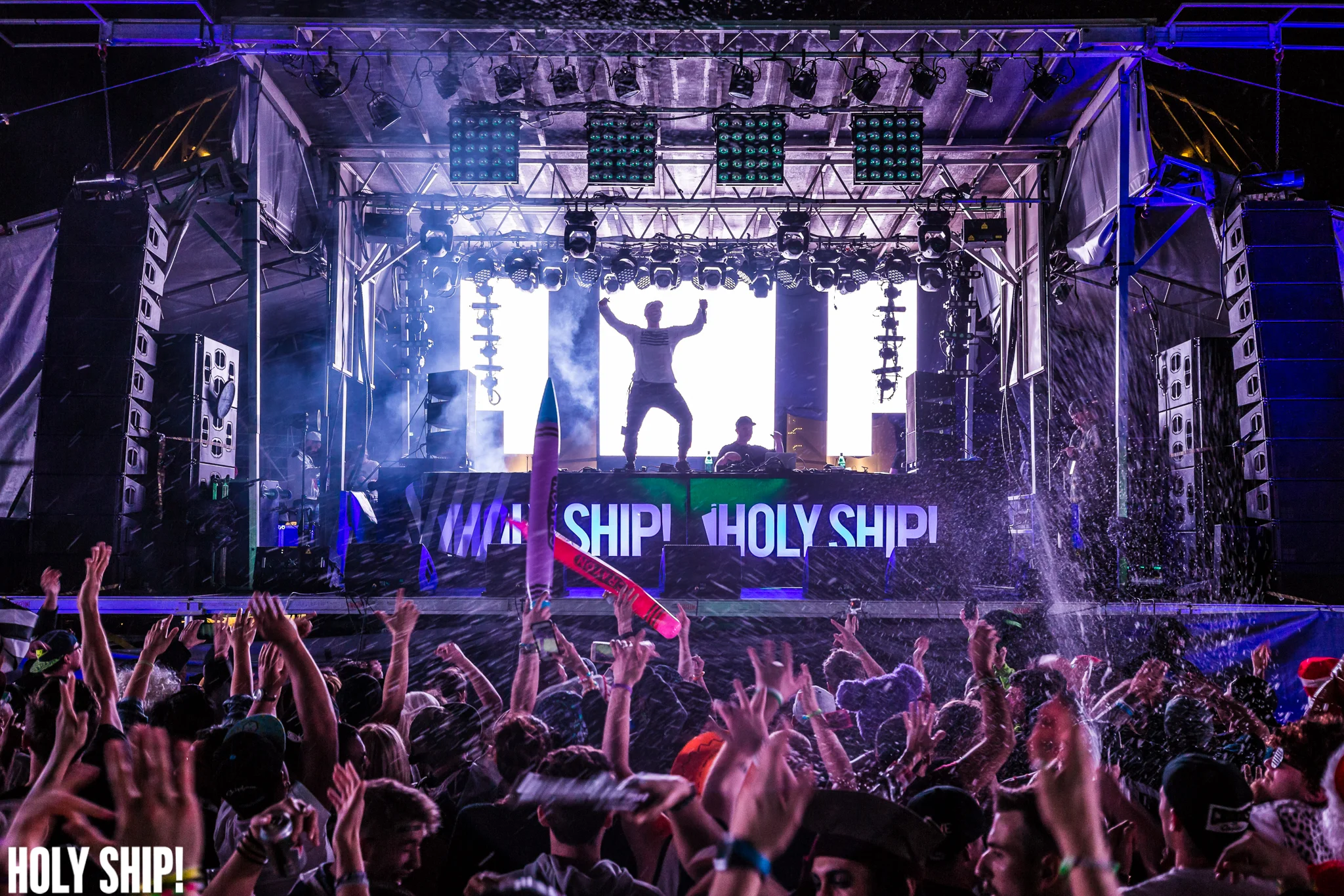 HolyShip_Jan16-alivecoverage-39.jpg