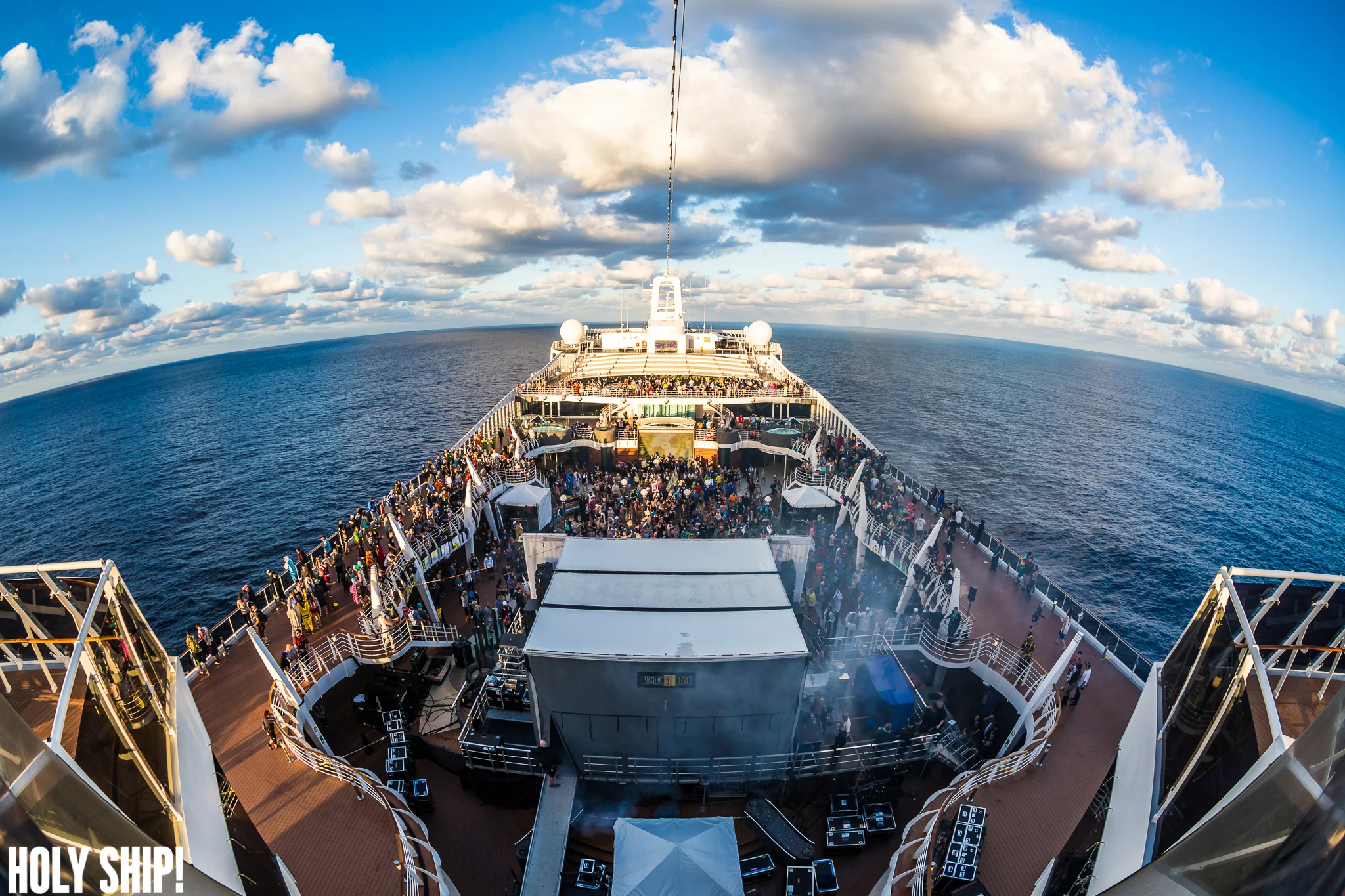 HolyShip_Feb2016_alivecoverage-33.jpg