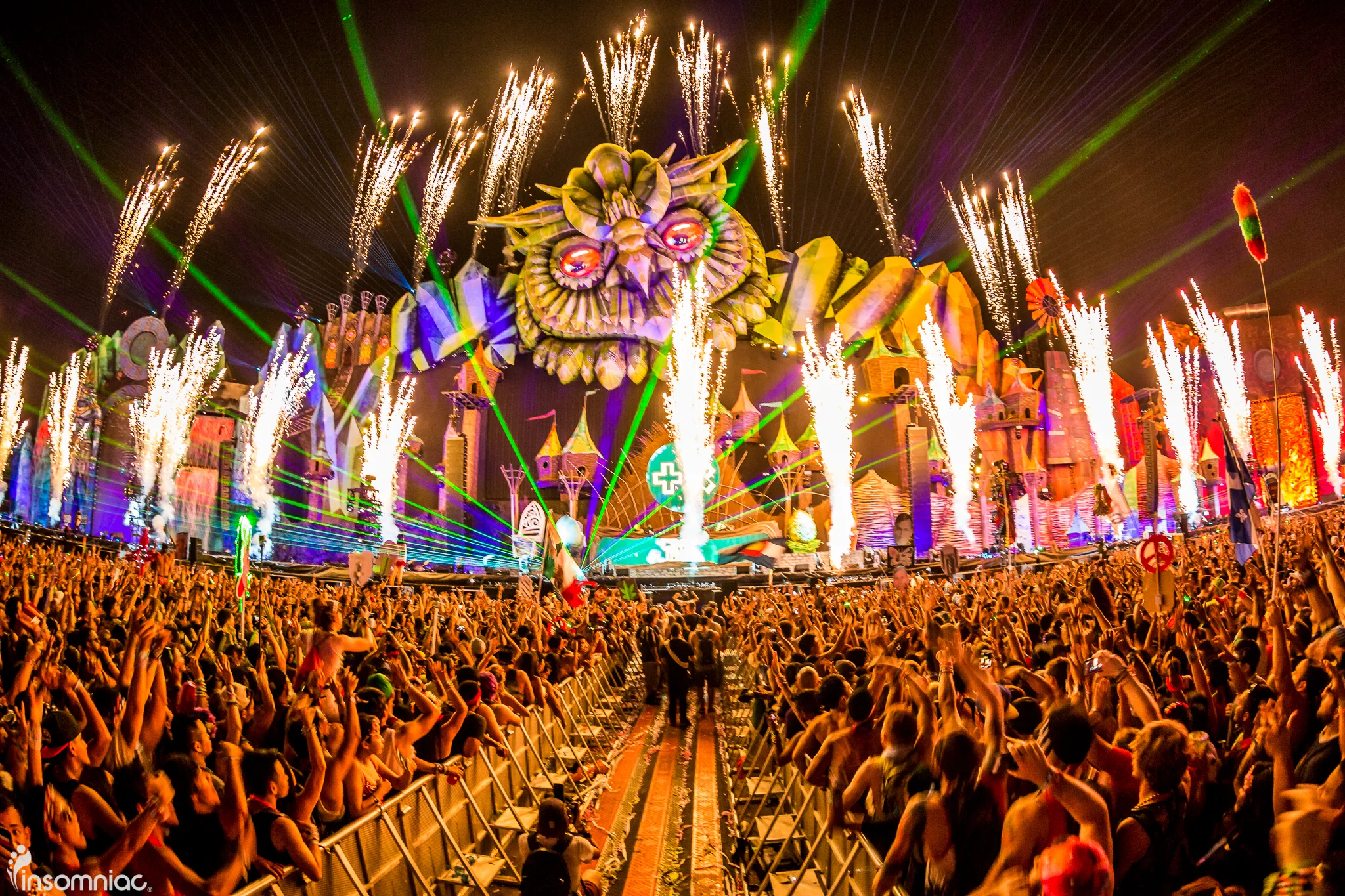 edclv_2015_iwally_alivecoverage-12.jpg