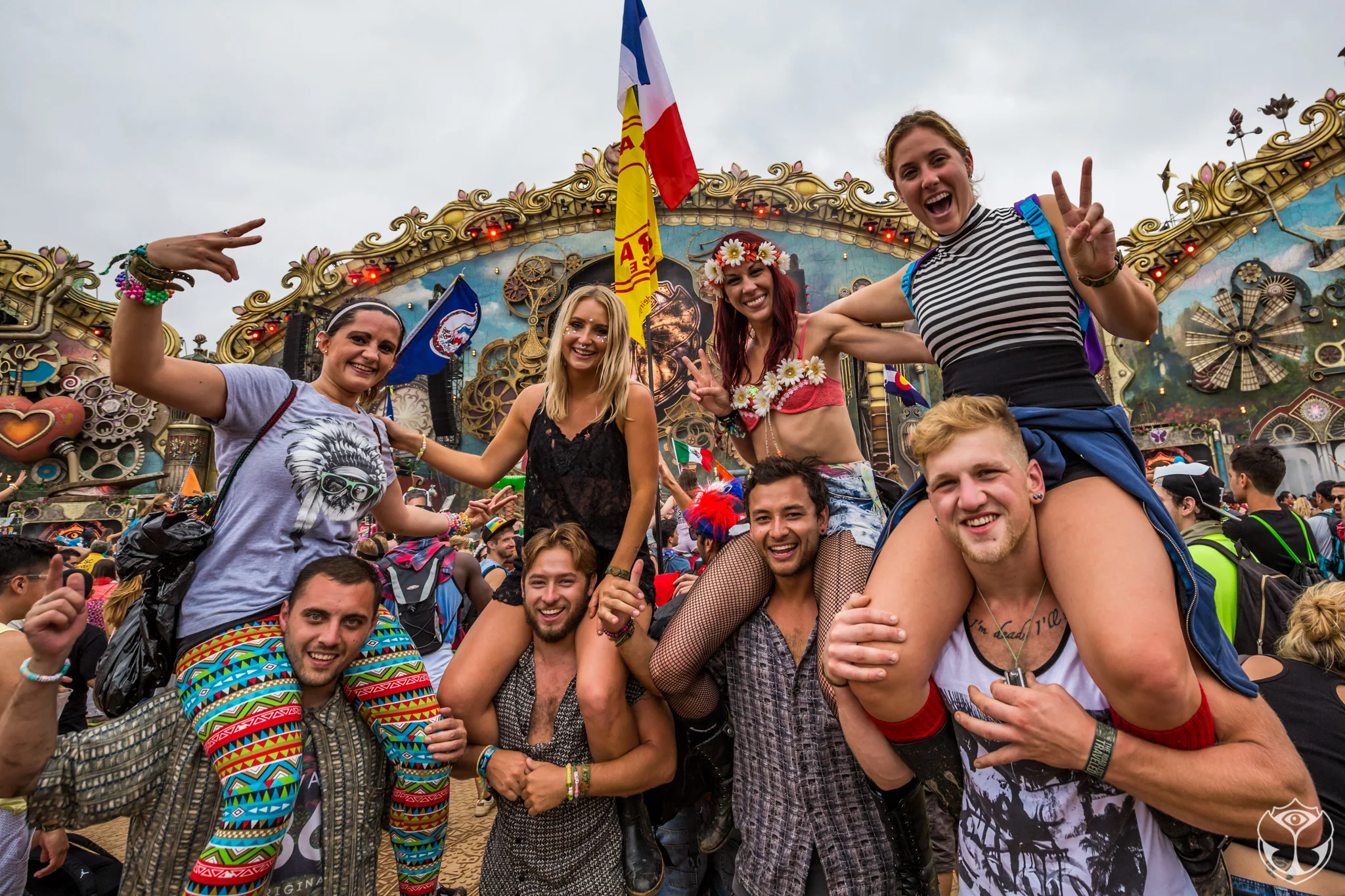 TMW2015_ALIVEcoverage_iWally-7.jpg