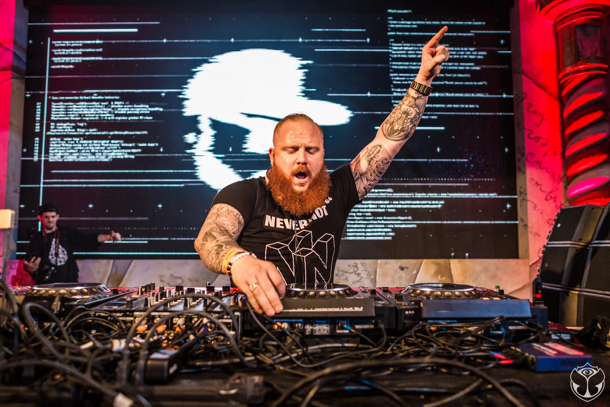 TMW2015_ALIVEcoverage_iWally-14.jpg