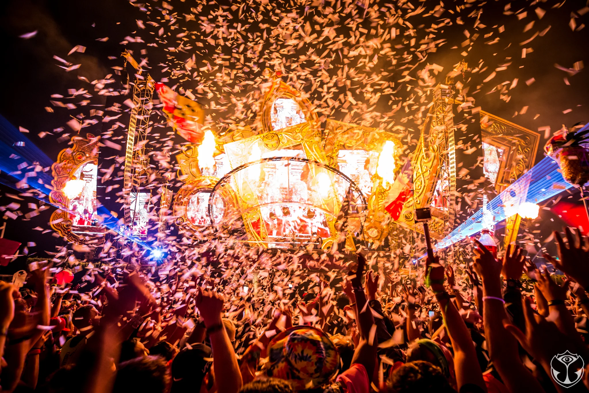 TMW2015_ALIVEcoverage_iWally-19.jpg