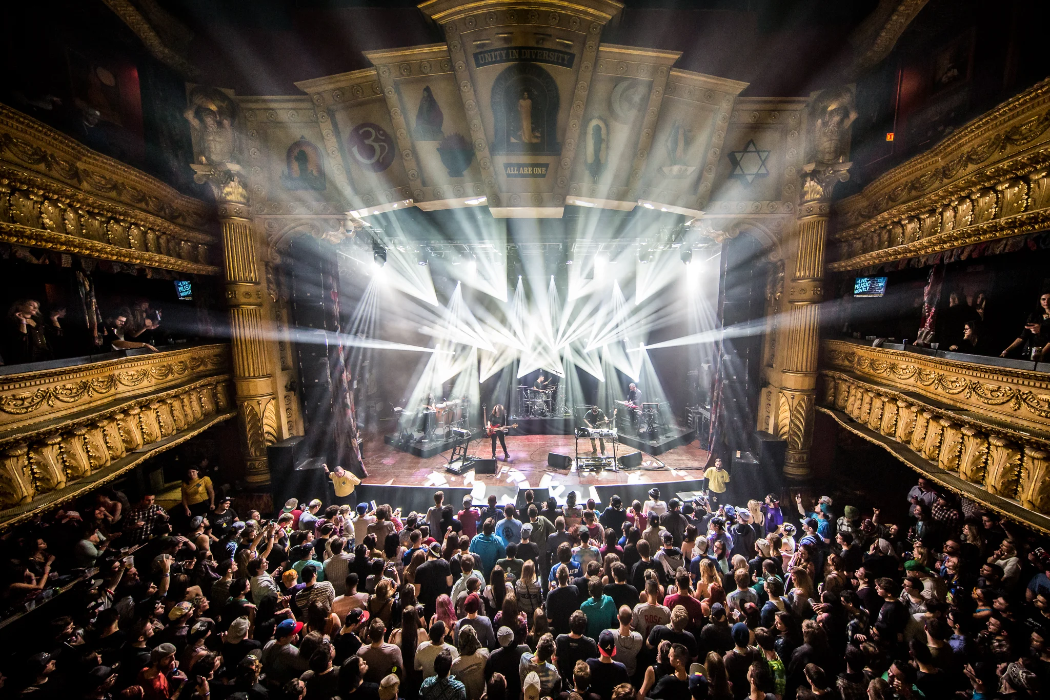 STS9_HoBChi_2015_iWally_aLIVECoverage-19.jpg