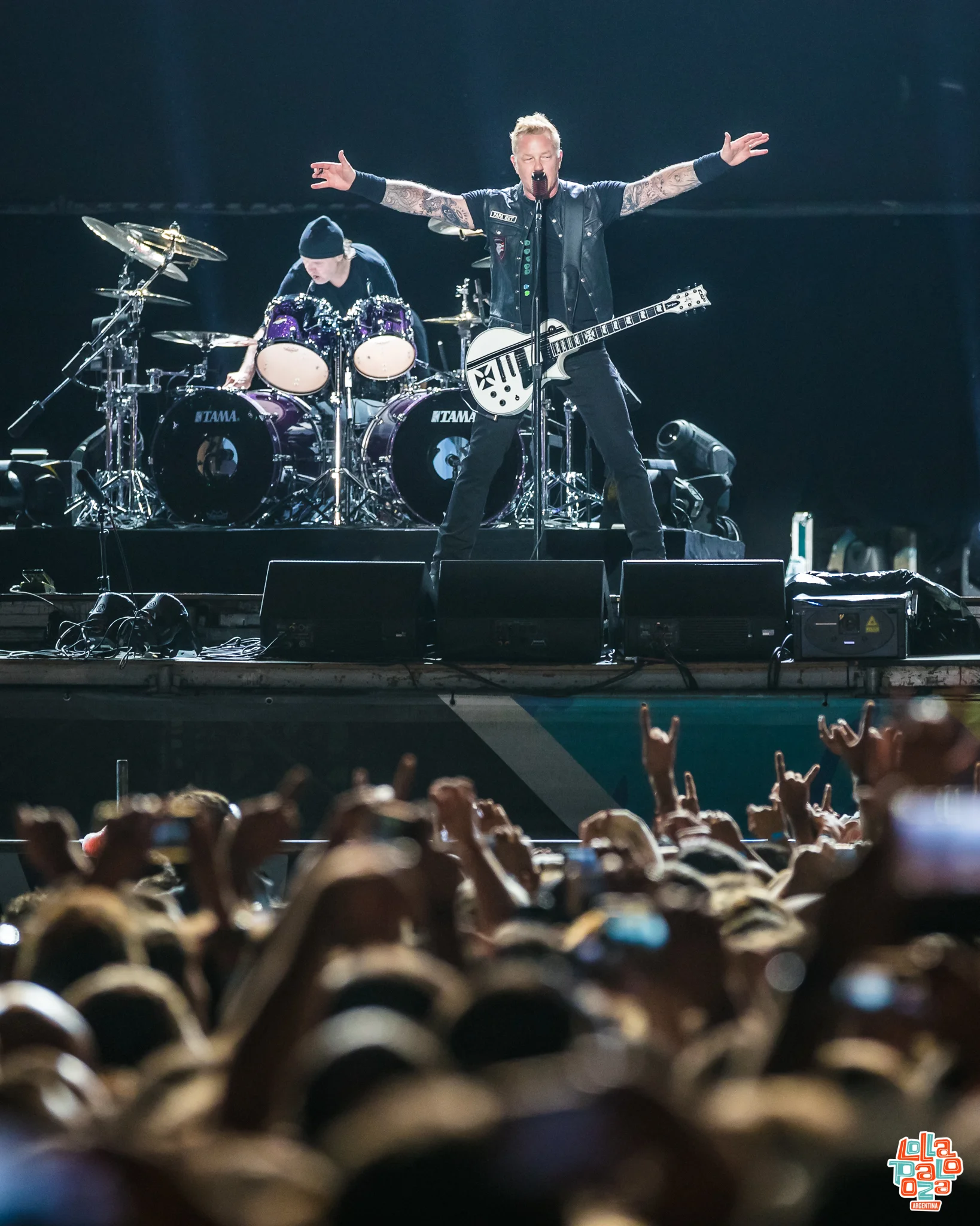 LOLLA_AR2017_0331_220630_6454_ALIVECOVERAGE.jpg