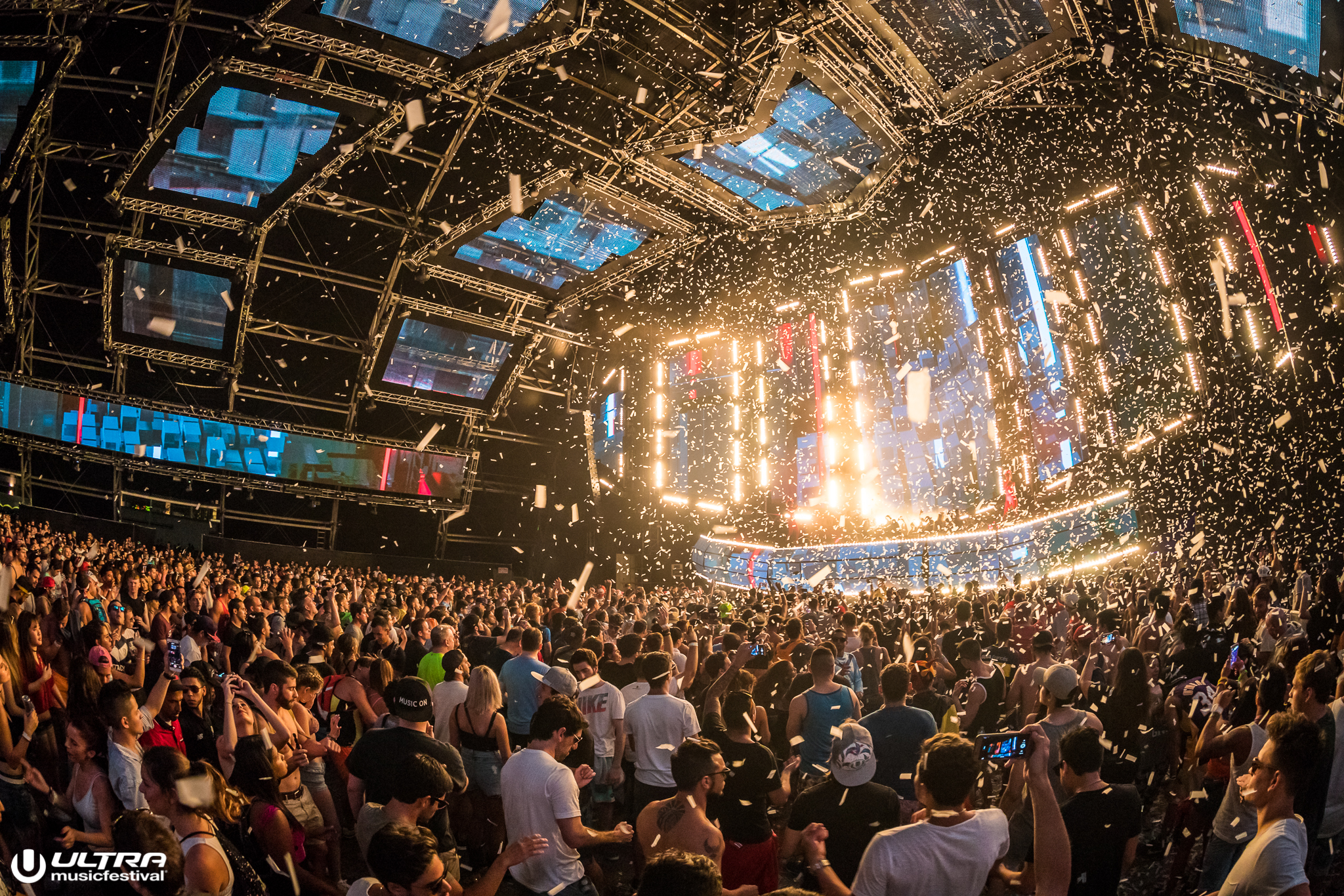 UMF2017_0324_213539-2905_ALIVECOVERAGE.jpg