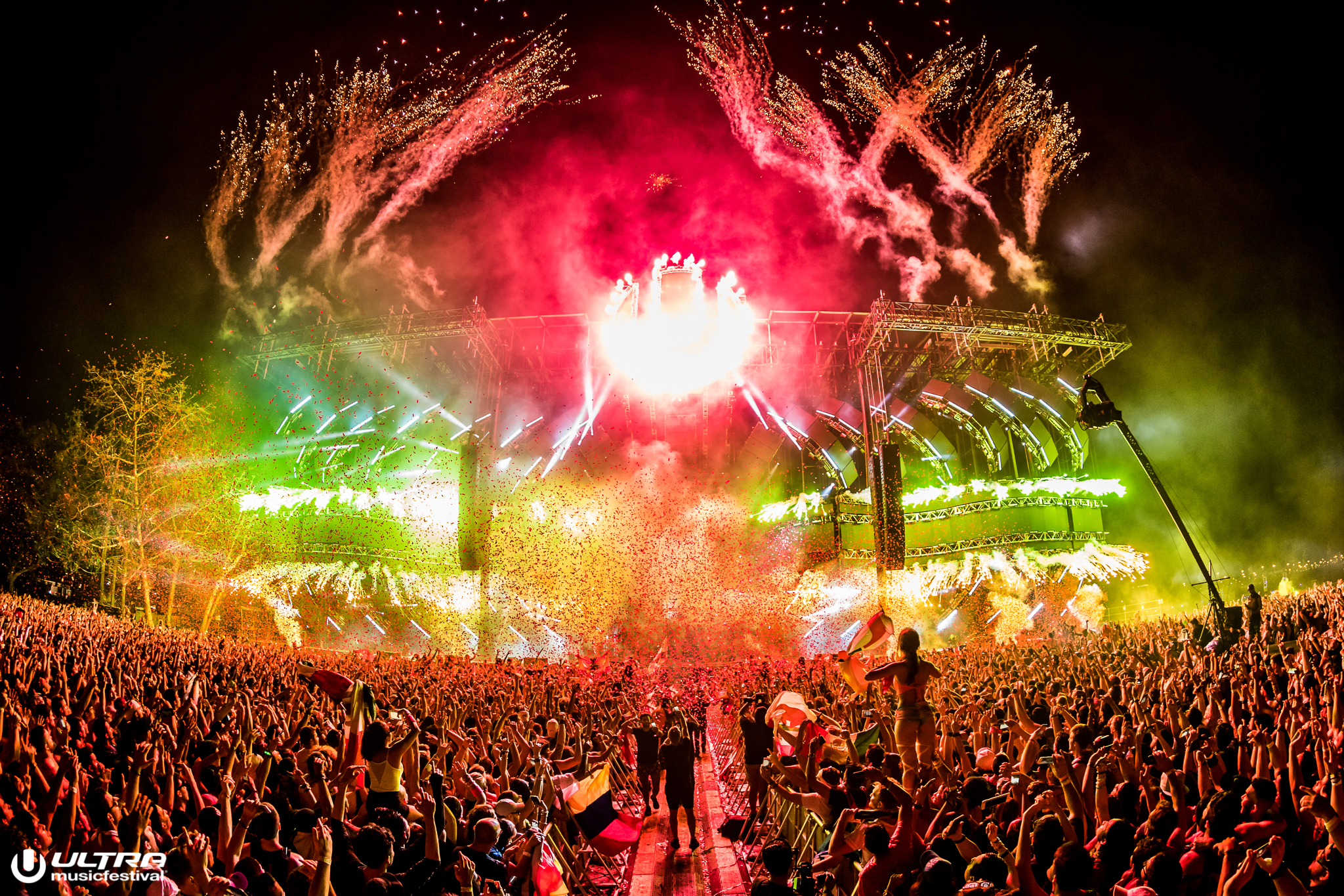 UMF2017_0324_225457-4751_ALIVECOVERAGE.jpg