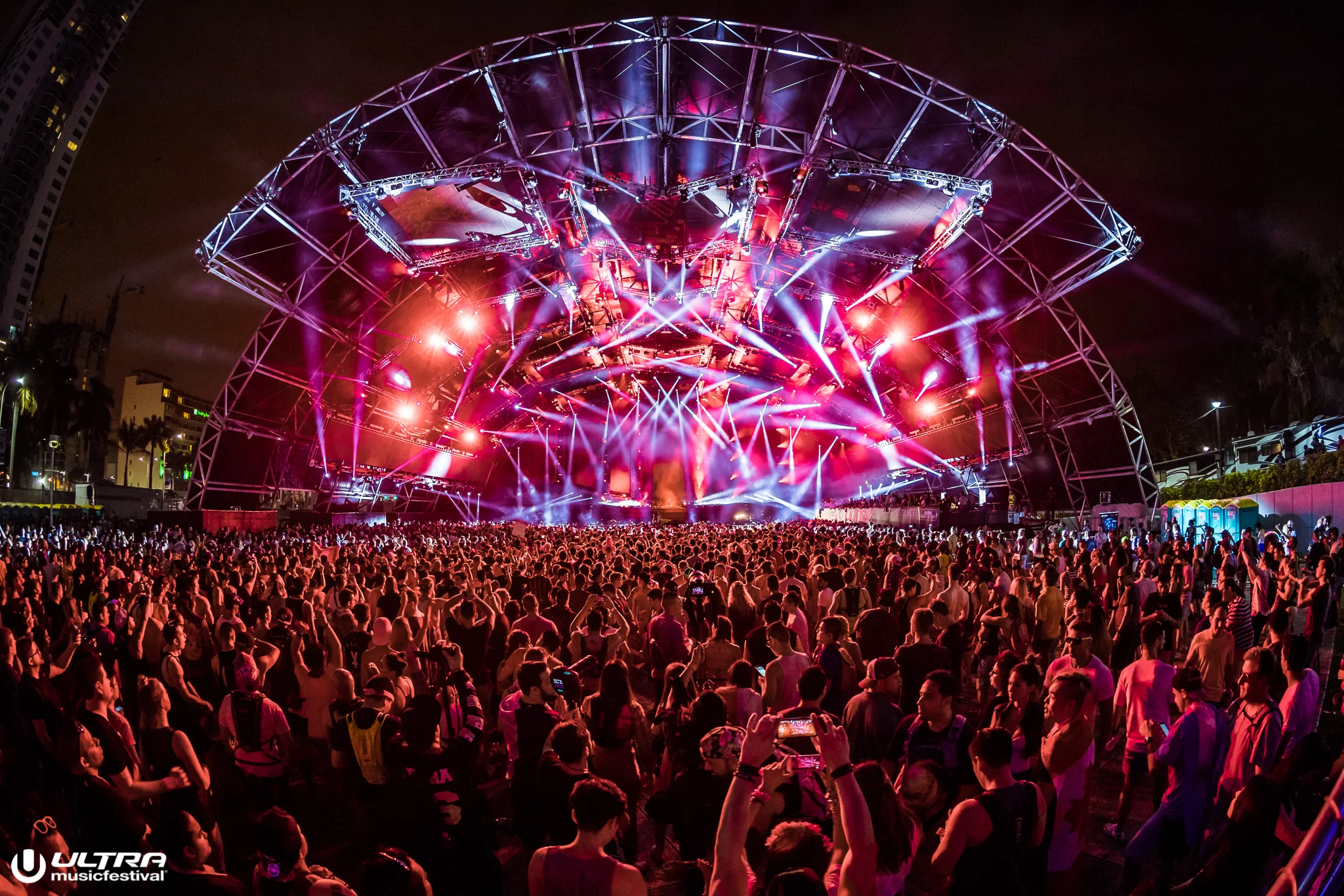 UMF2017_0324_232542-5667_ALIVECOVERAGE.jpg